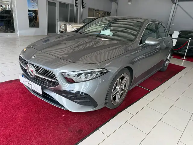 Mercedes-Benz A Class view 4