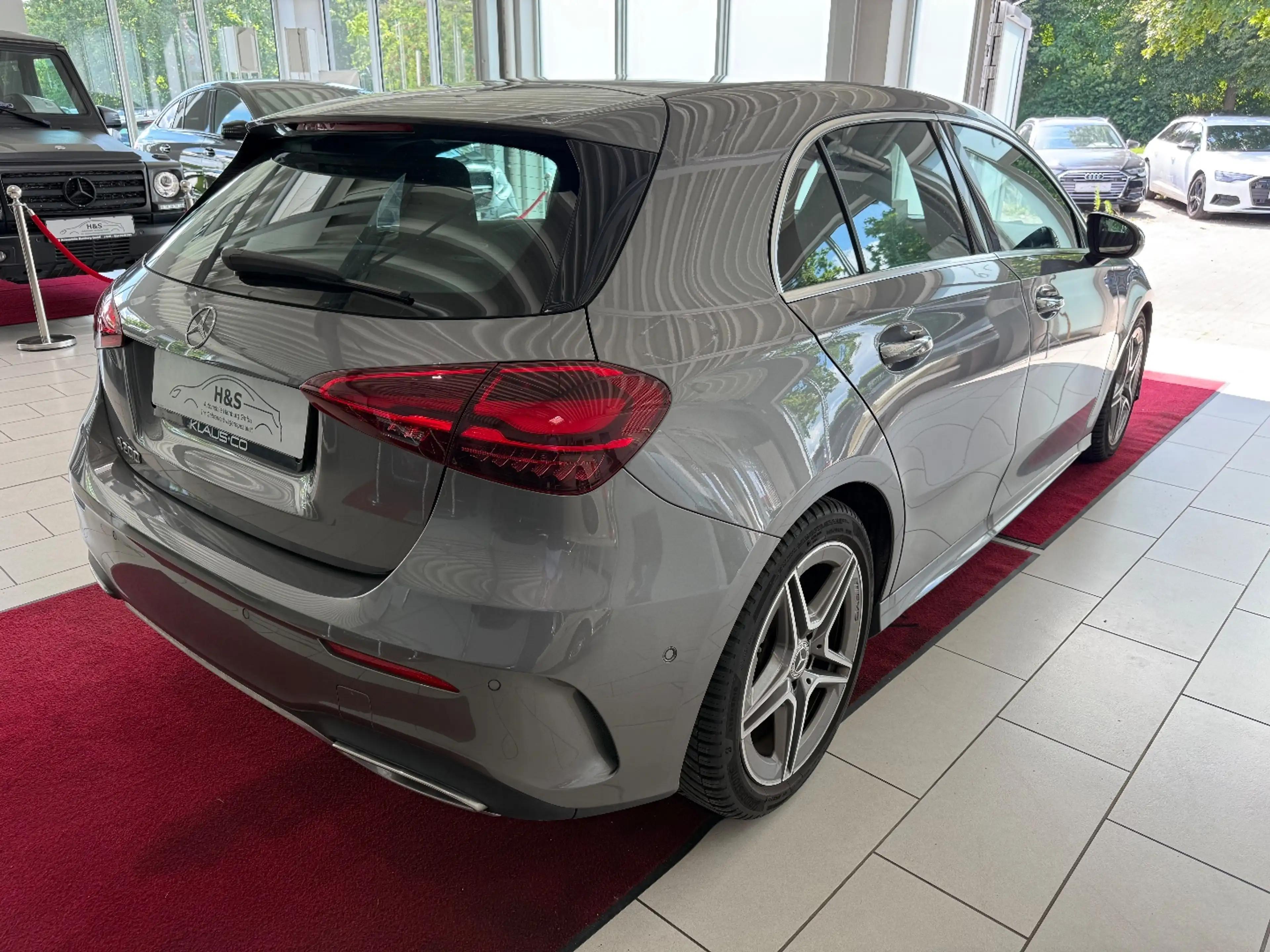Mercedes-Benz A 200 7G-DCT AMG Line*NAVI*SITZHEIZUNG — photo 2