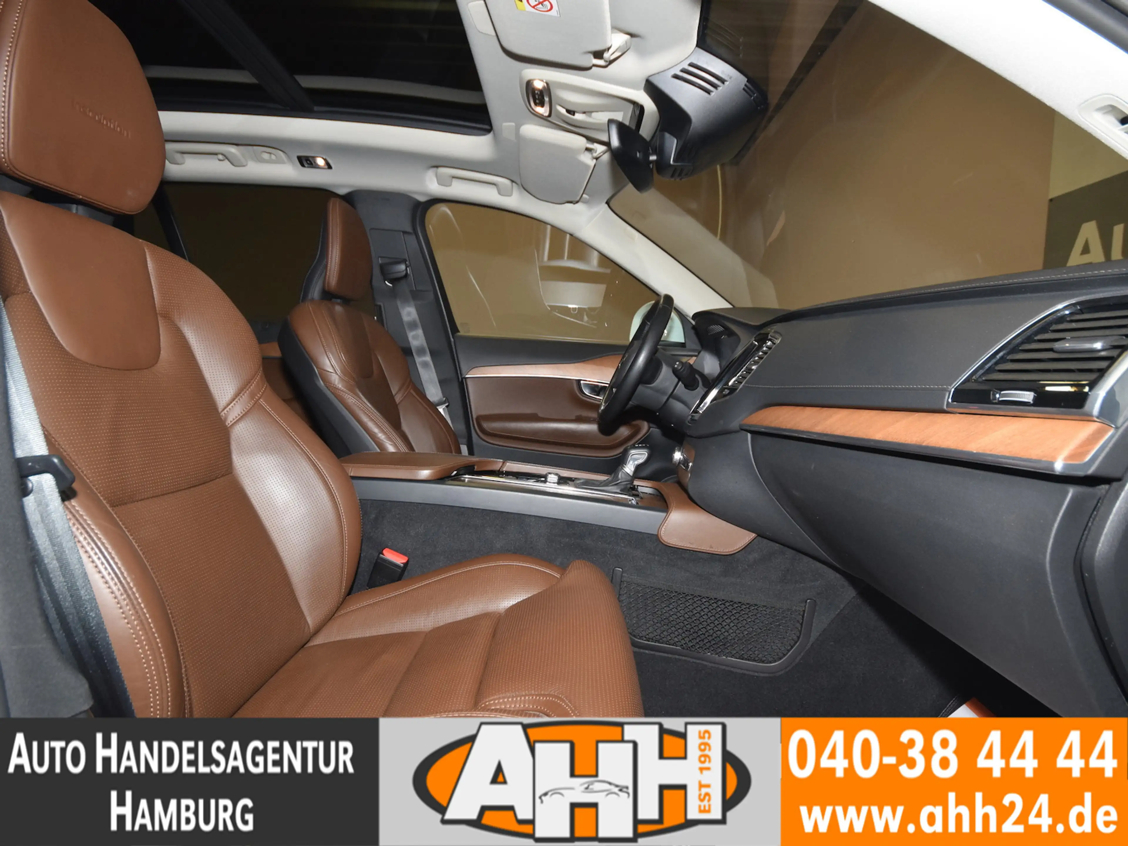 Volvo XC90 D5 AWD INSCRIPTION LED|PANO|360|STDH|AHK|1H — photo 11