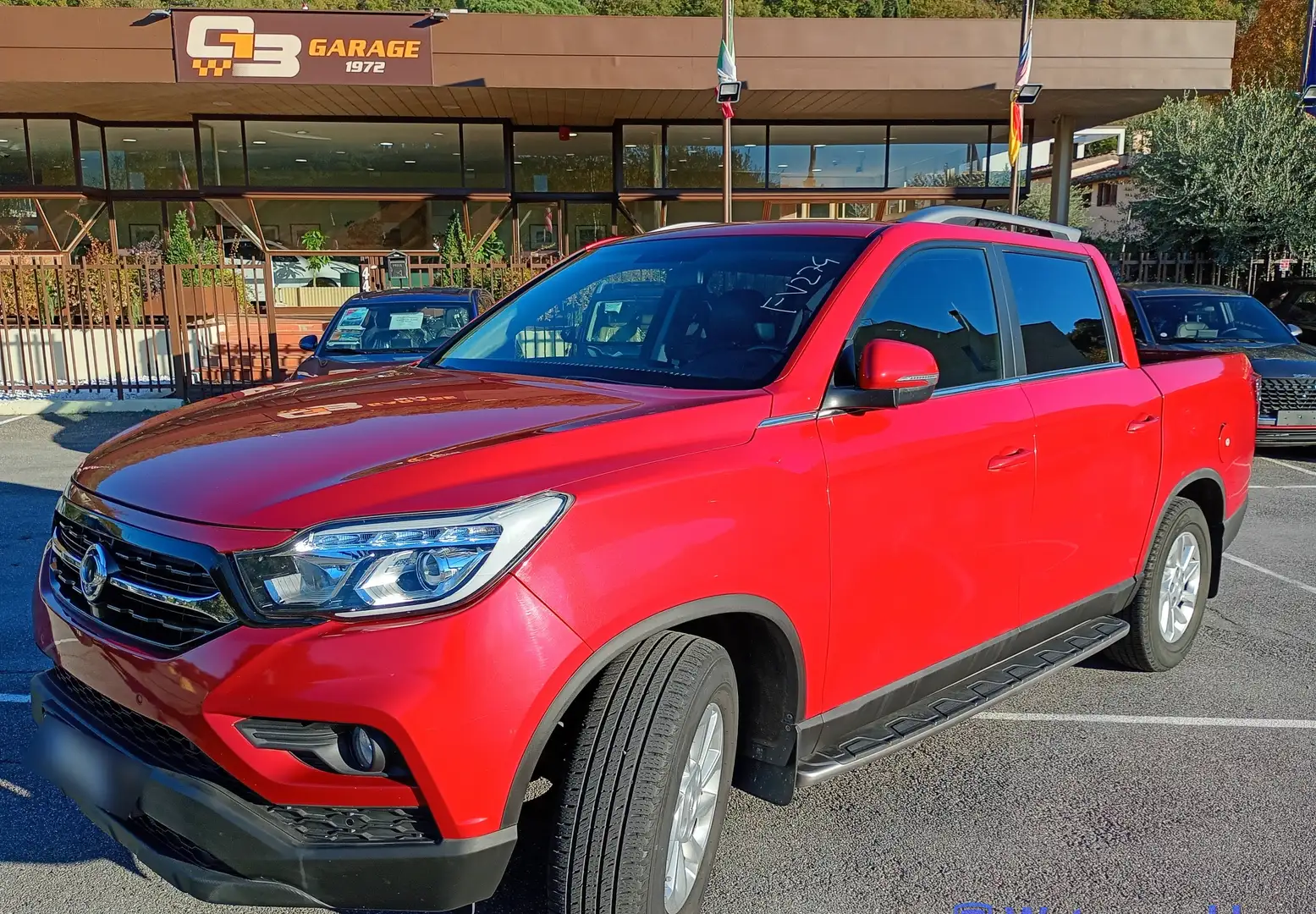 SsangYong Musso Sports 2.2 Diesel Crystal 4x4 Rosso - 1