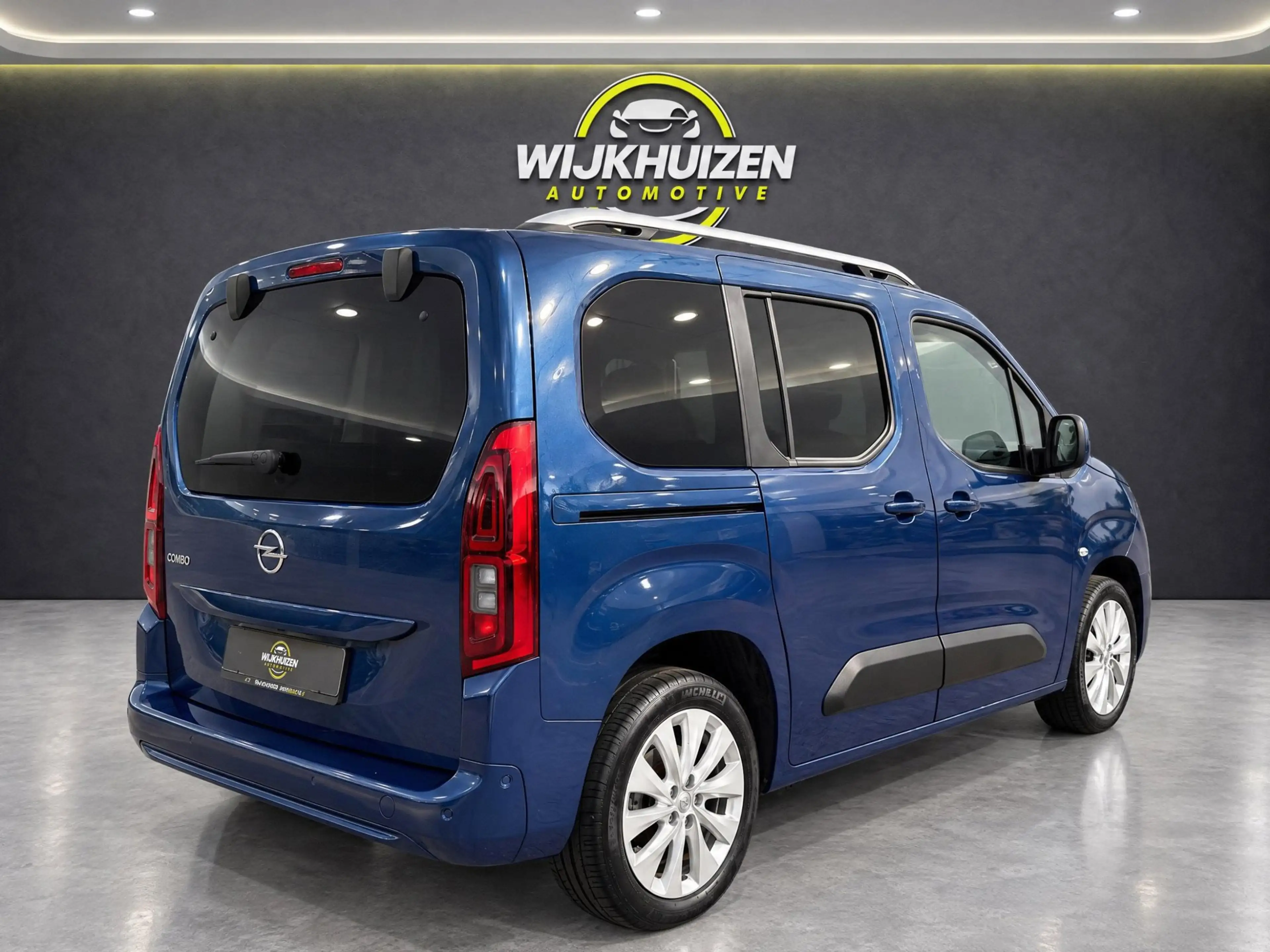 Opel Combo Tour 1.2 Turbo L1H1 Luxury Edition met Climate !!! — photo 4