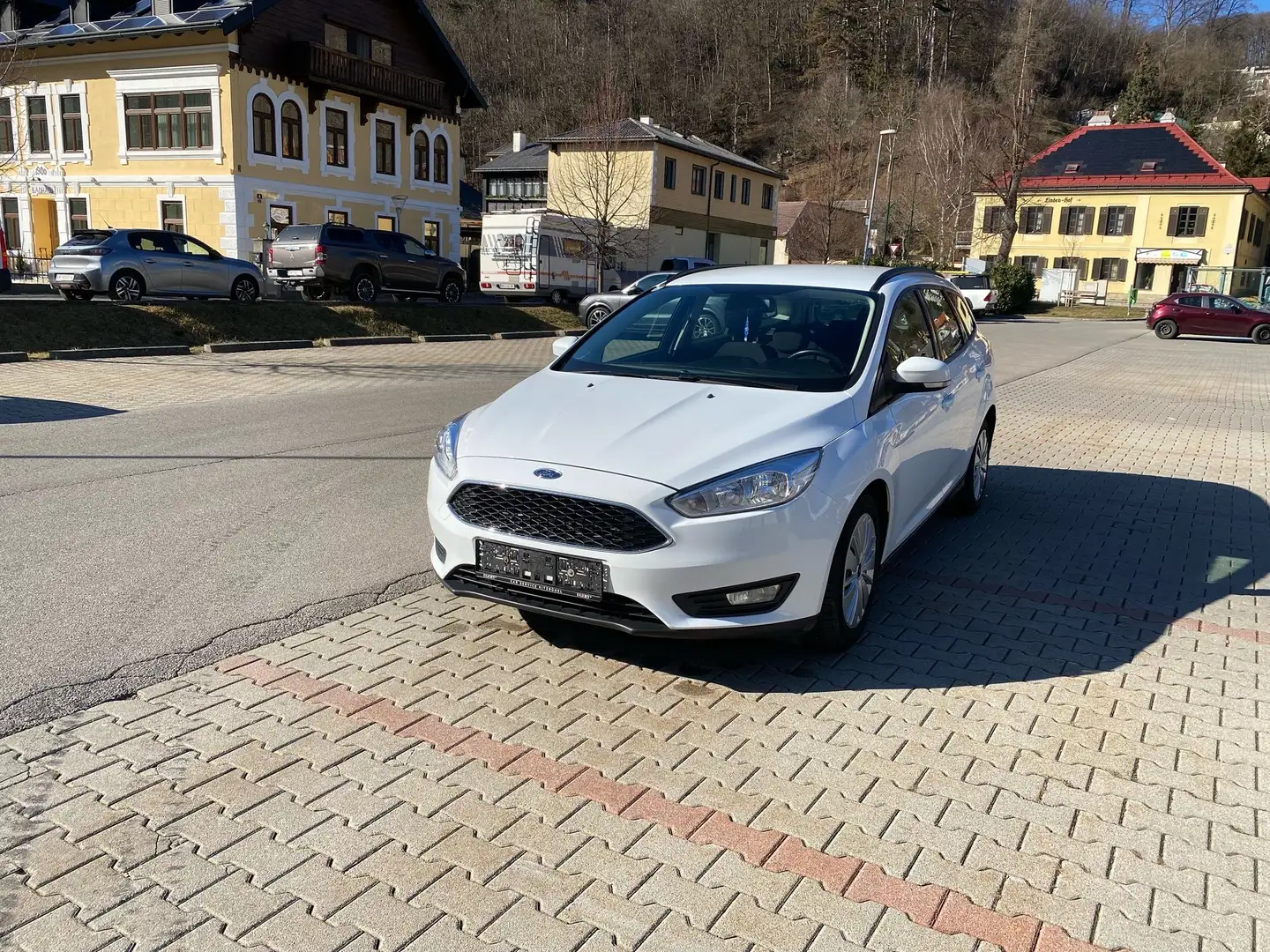 Ford Focus Turnier 1.5 TDCi DPF Start-Stopp-System Trend - 2