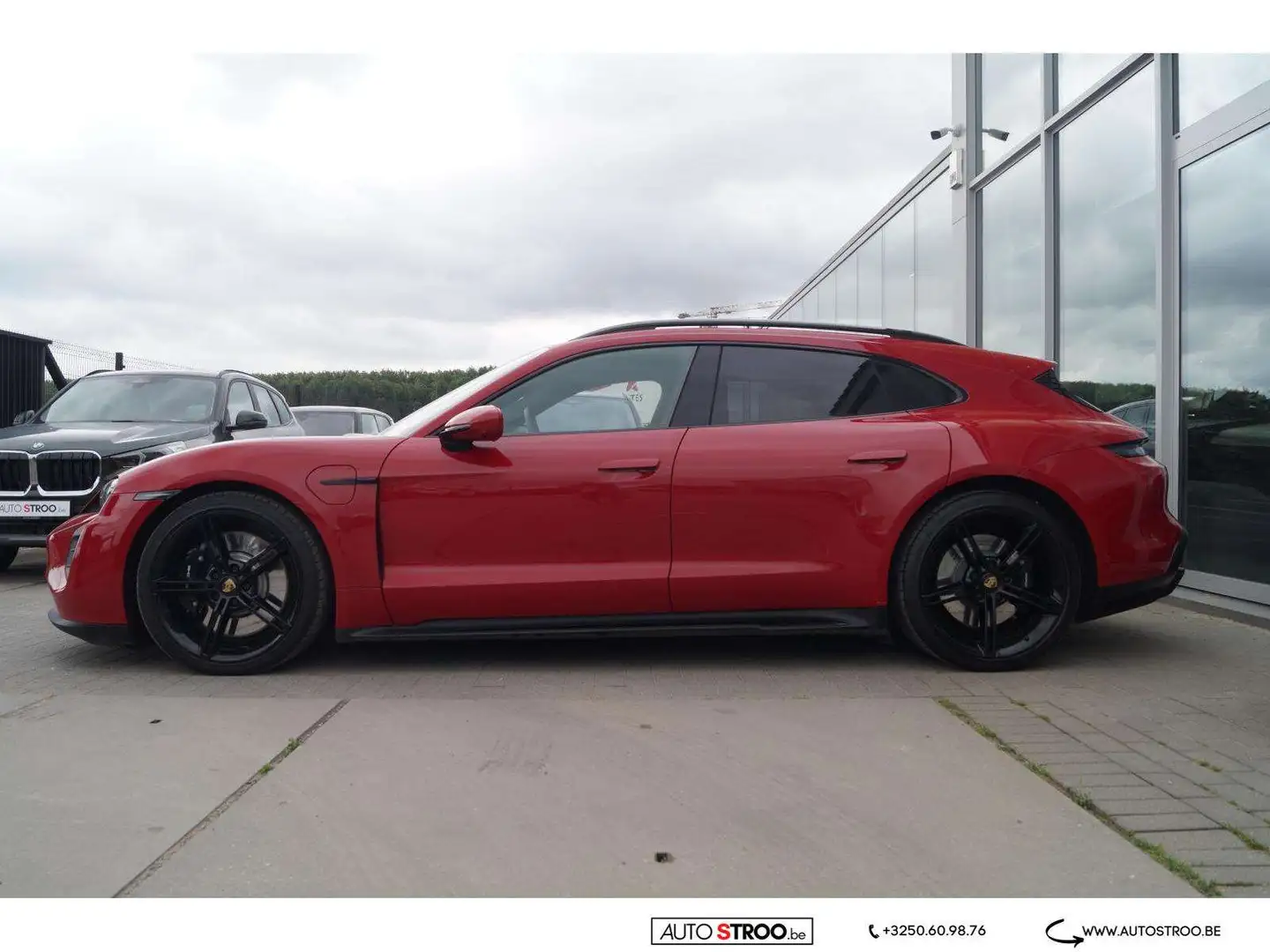 Porsche Taycan GTS Sport Turismo l APPROVED l HeadUP l Rouge - 2