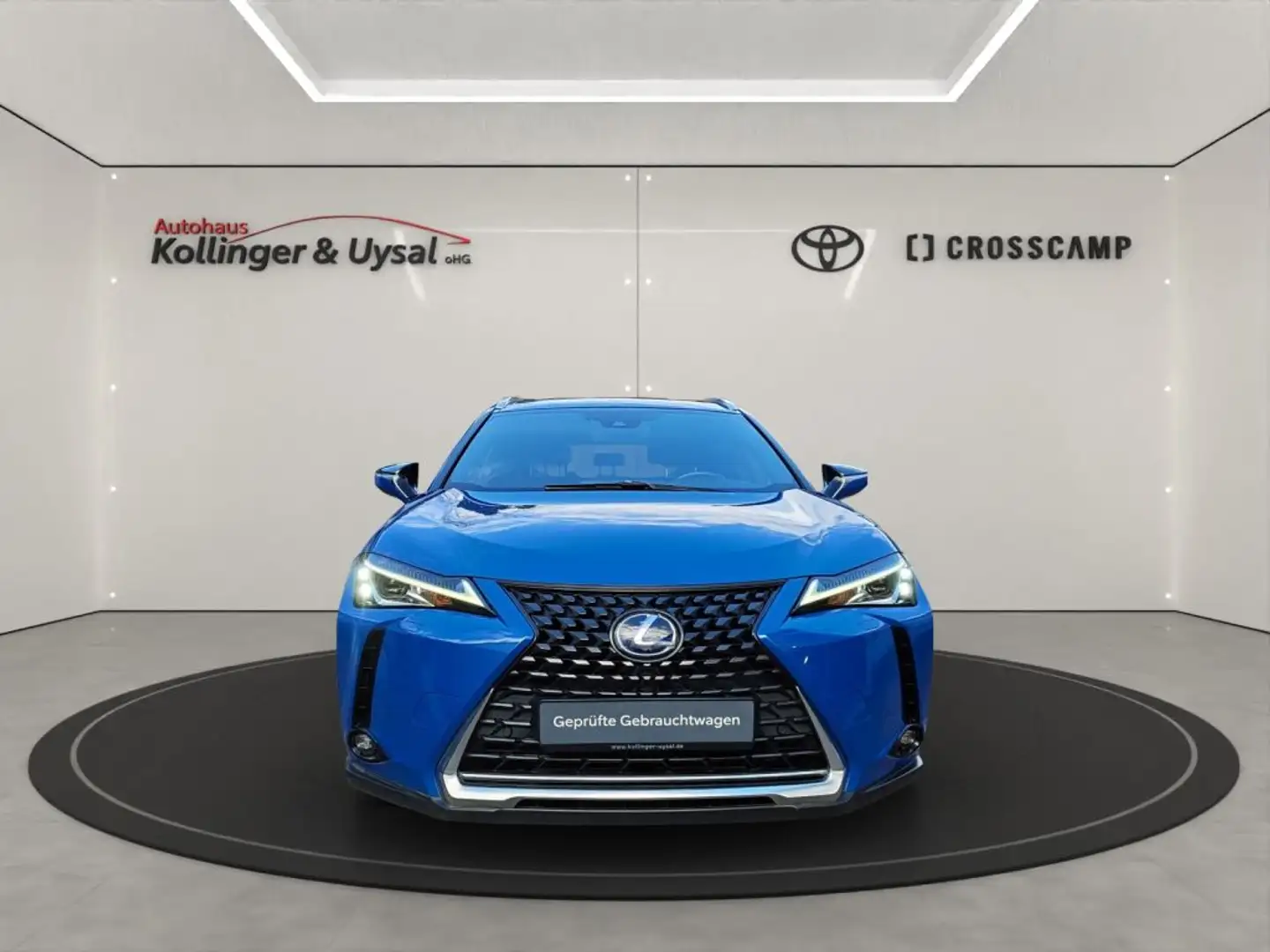Lexus UX 250h Style Edition - 2