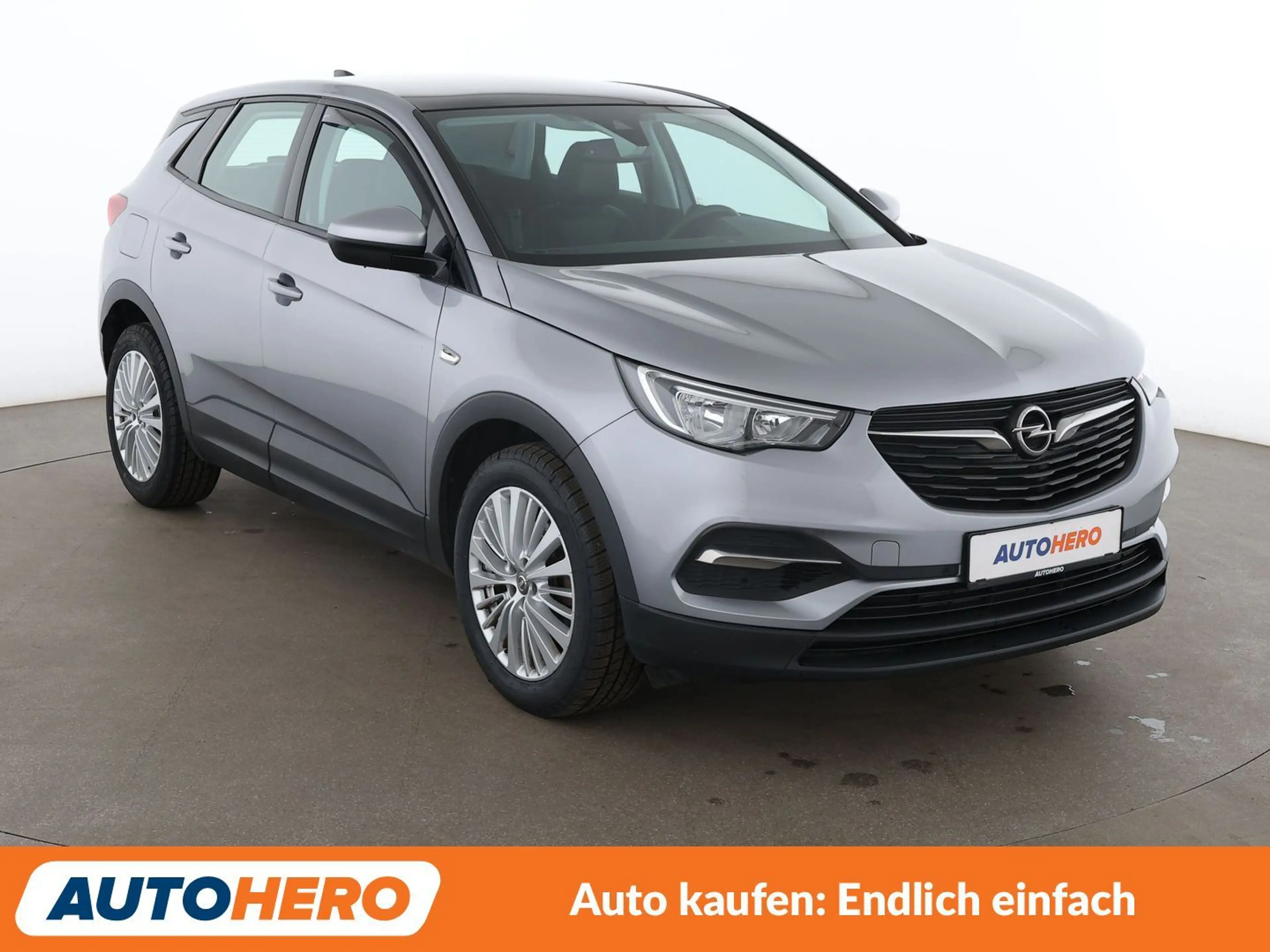 Opel Grandland X 1.2 Turbo Edition Aut.*NAVI*PDC*SHZ*PANO*AHK* — photo 8