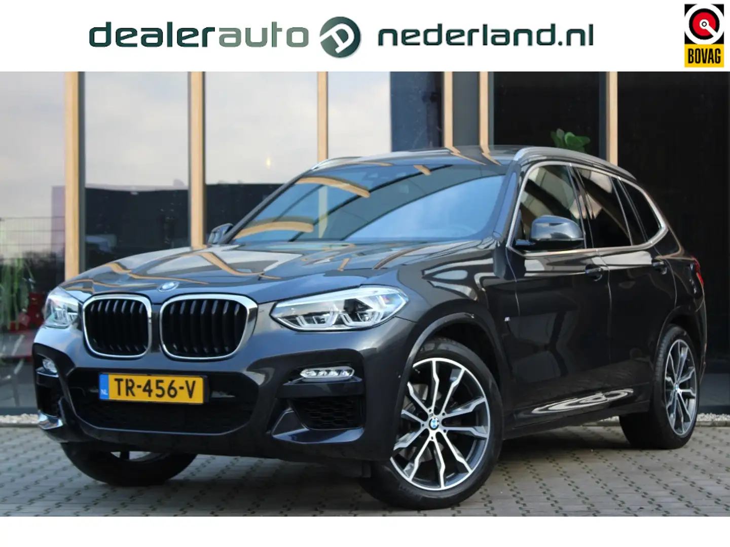 BMW X3 xDrive20i High Ex. M-Sport | Panorama-dak | Trekha Gris - 1