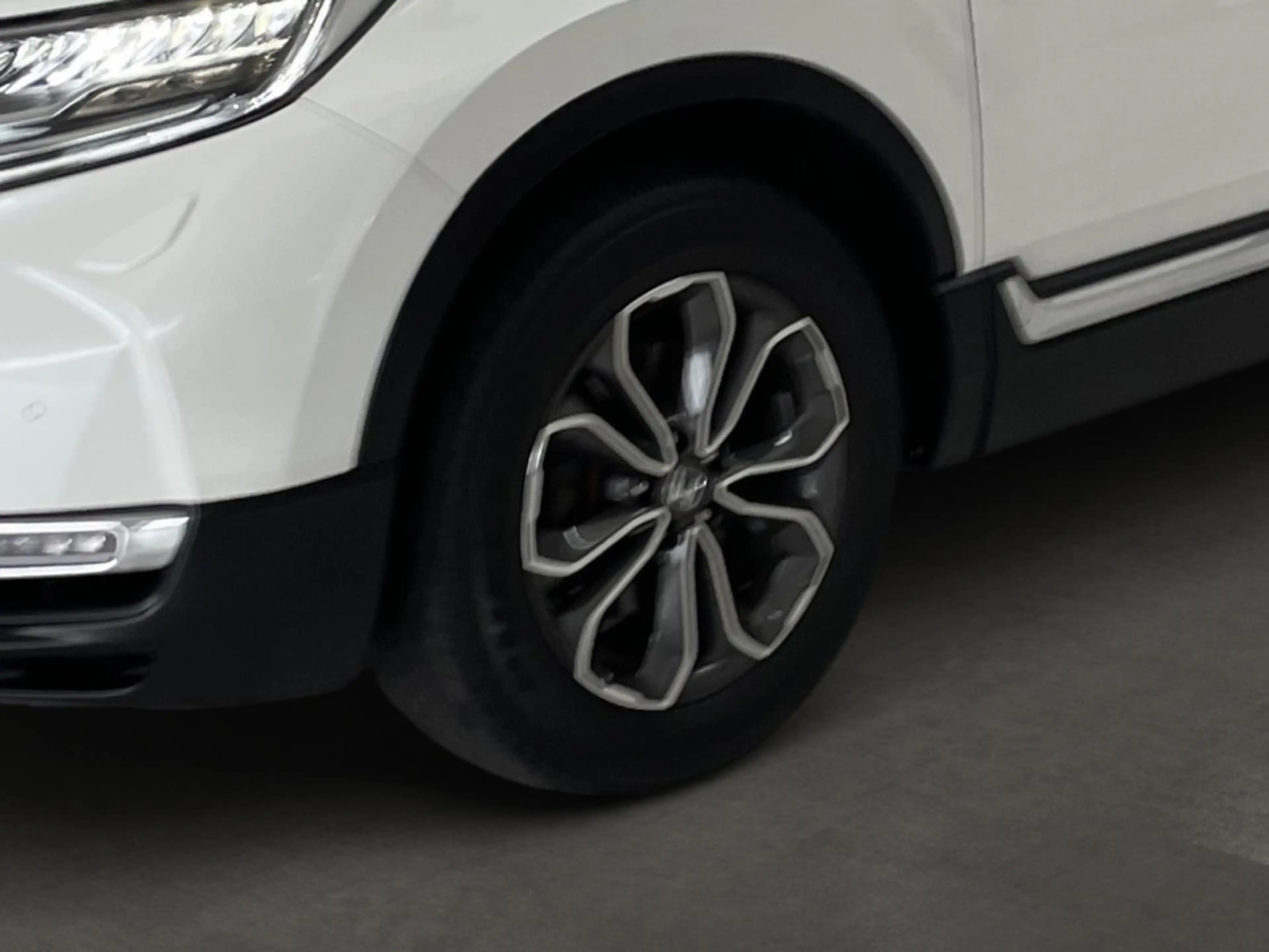 Honda CR-V 2.0 Hybrid  Executive CVT — photo 6
