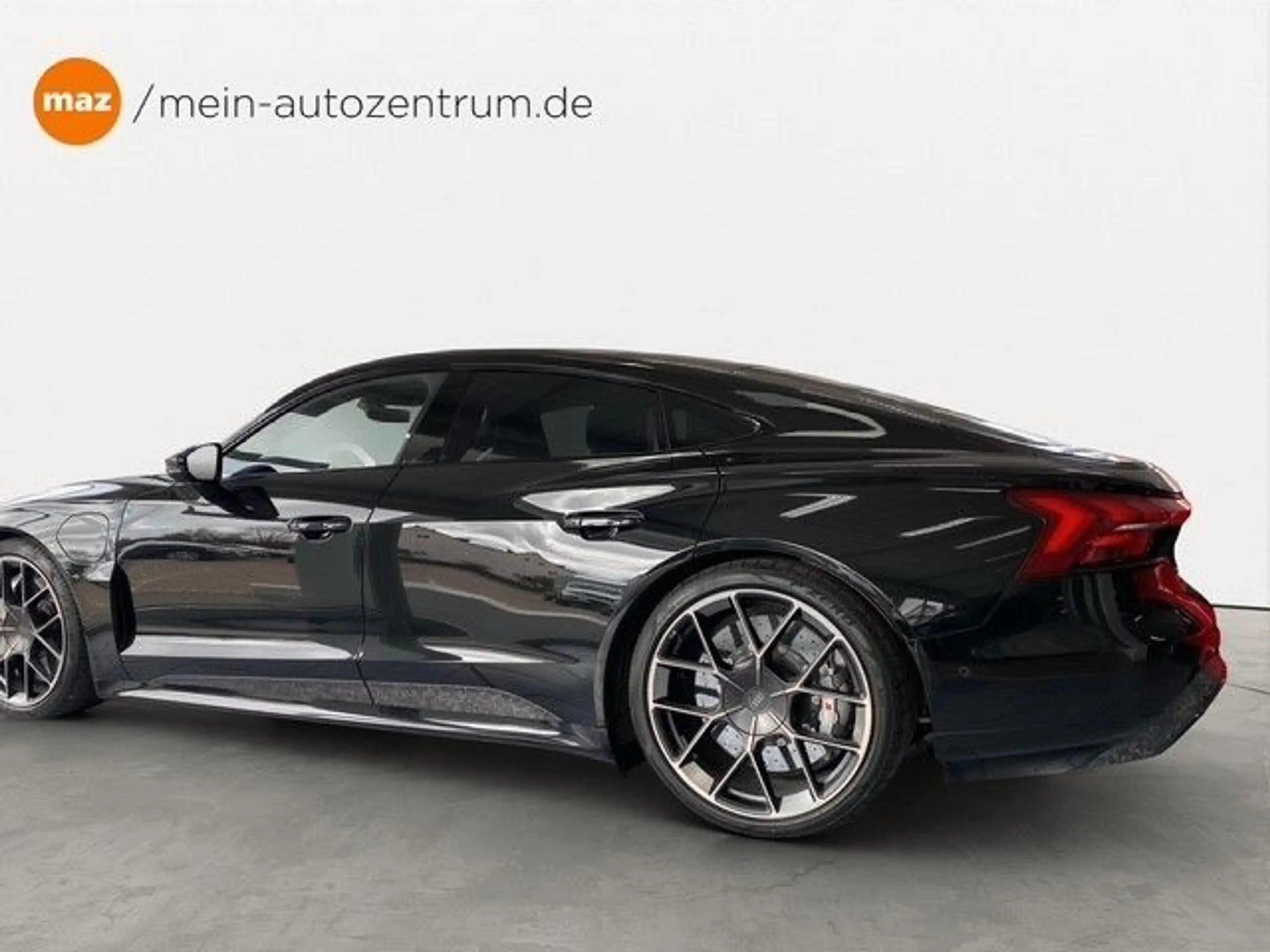 Audi e-tron GT RS performance quattro  B&O MATRIX KAM — photo 5