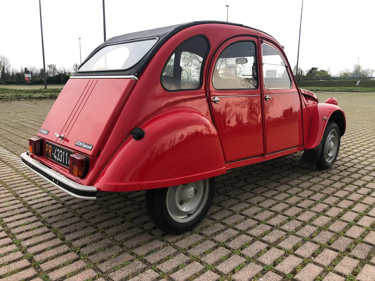 Citroen 2CV6 0.6 Special, foto 6