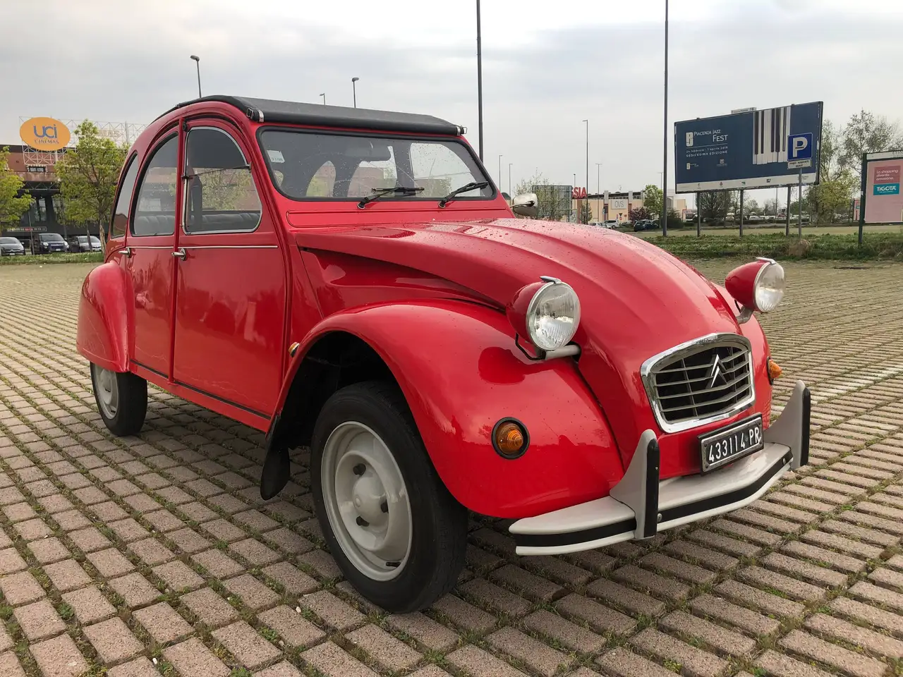 Citroen 2CV6 0.6 Special, foto 4