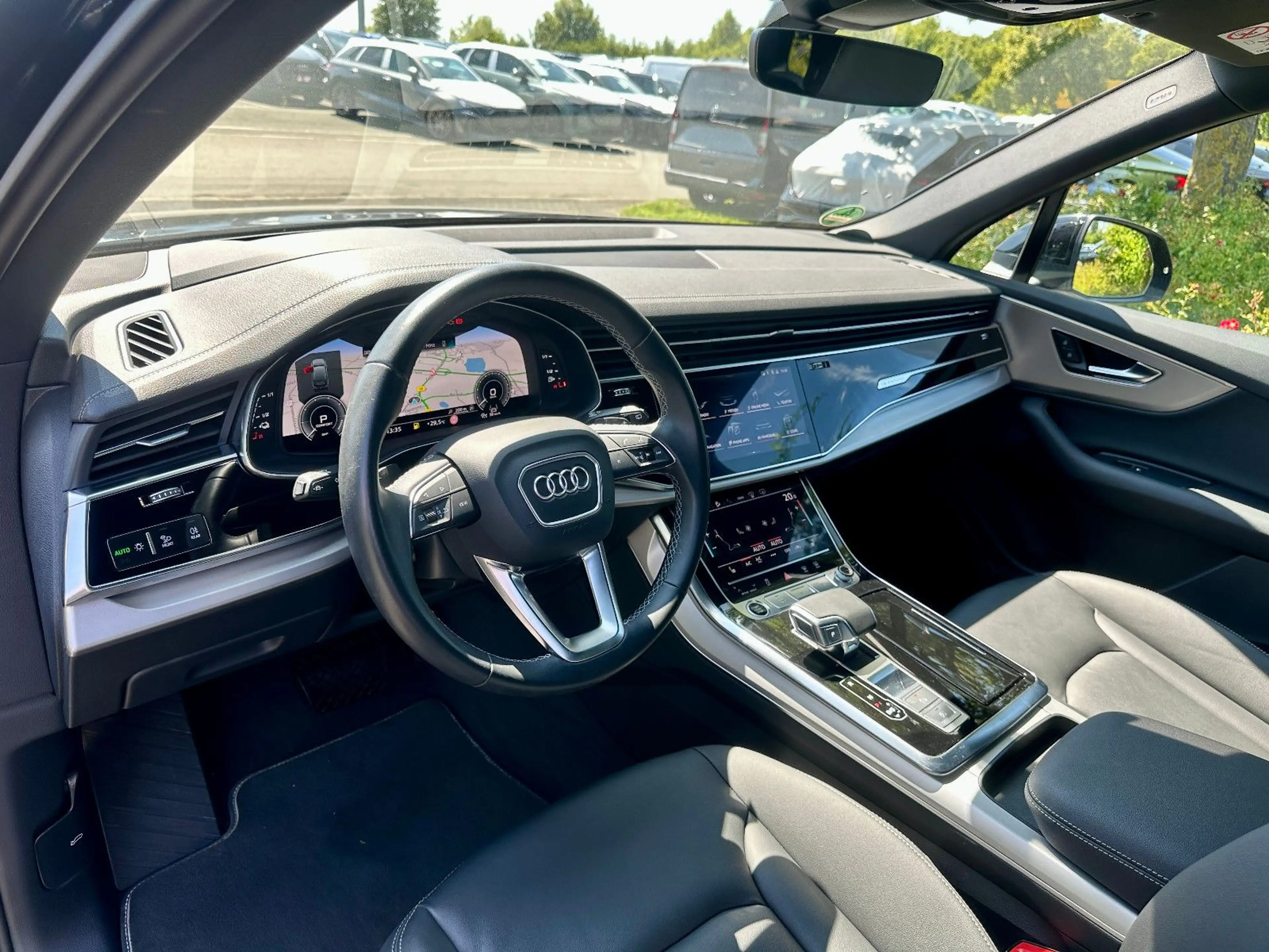 Audi Q7 55TFSIe qu S LINE BLACK HuD 360° AHK LUFTFED — photo 9