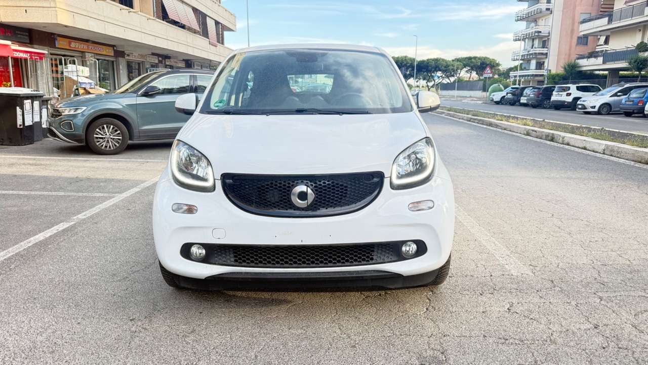 smart forFour forfour 70 1.0 twinamic Passion LED PACK SPORT PDC
