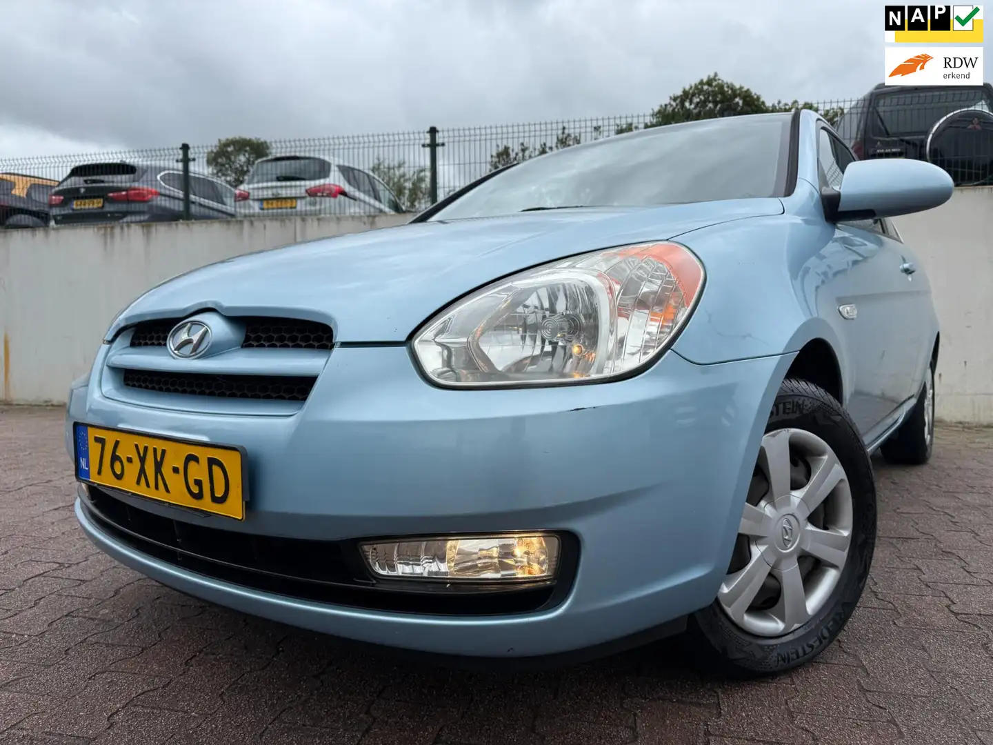 Hyundai ACCENT 1.4i Dynamic/AIRCO/APK 08-2026/ 105777 KM NAP/NRUI Bleu - 1