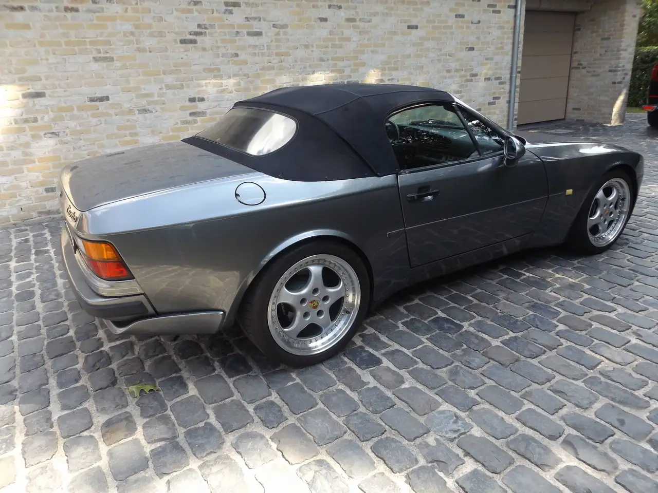 Porsche 944 turbo cabrio, foto 3