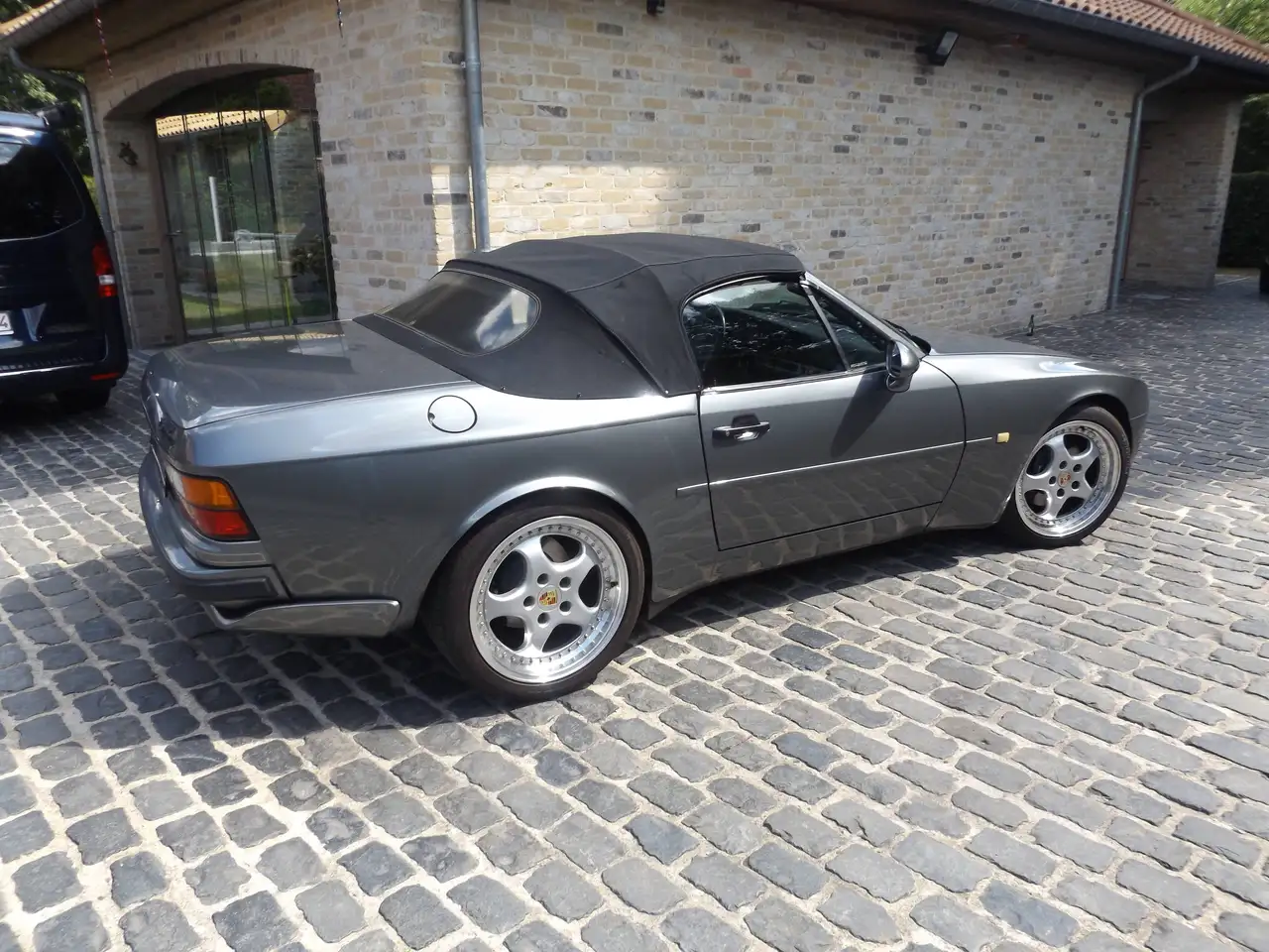 Porsche 944 turbo cabrio, foto 9