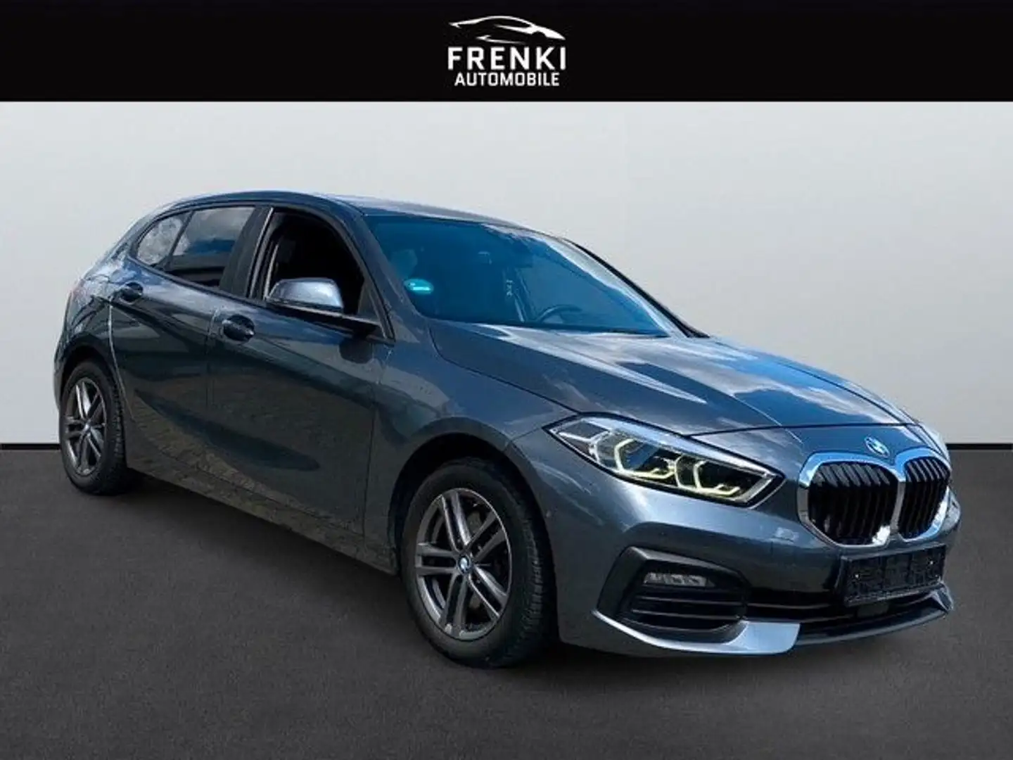 BMW 118 Baureihe 1 Lim. 118 d Advantage Grau - 1