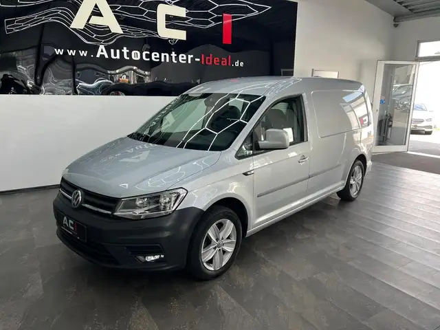 Volkswagen Caddy view 3