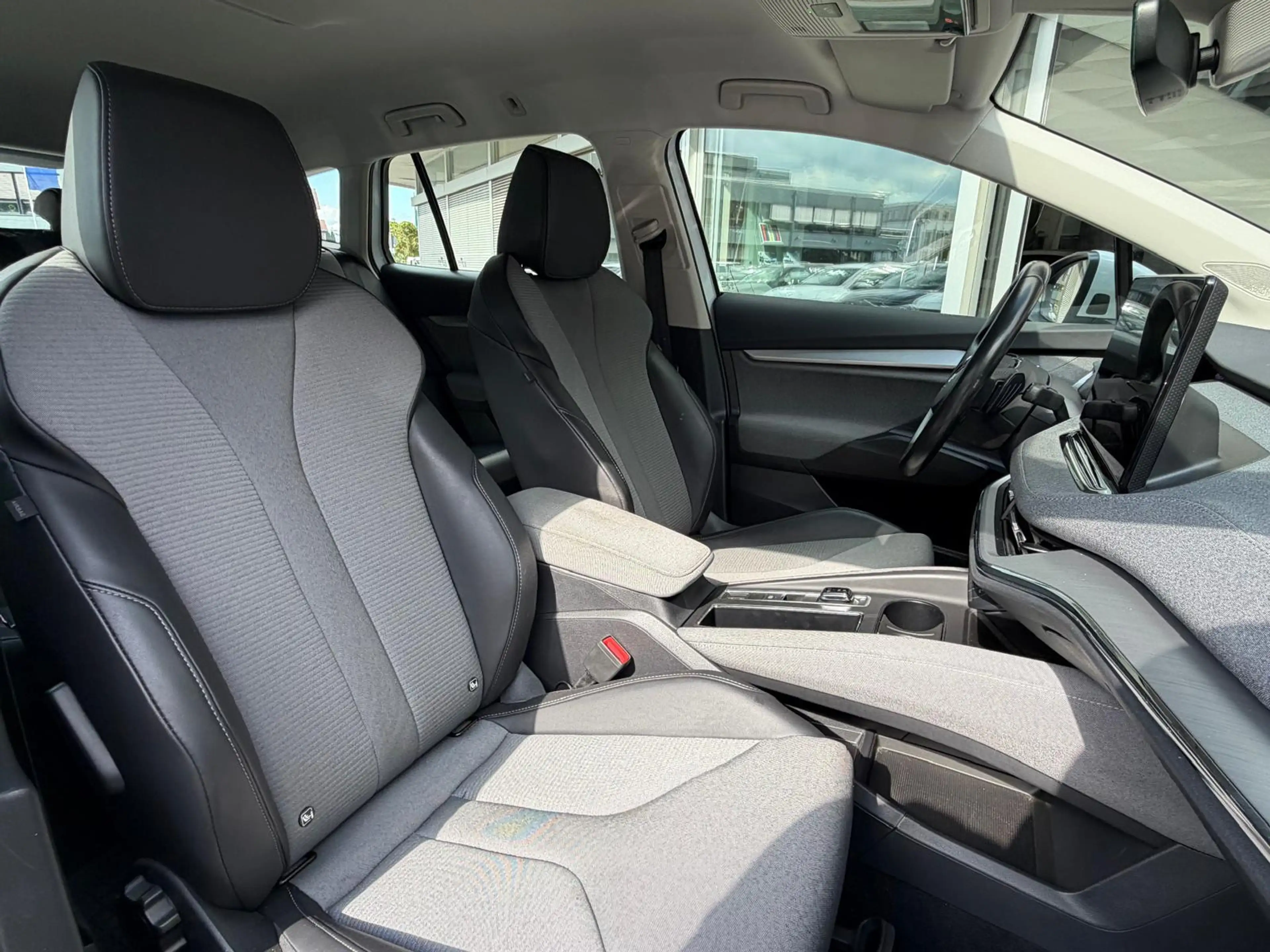 Skoda Enyaq 50 Loft >VIRTU+LED+NAVI+PDC+ACC+DAB+CARPL+ — photo 13