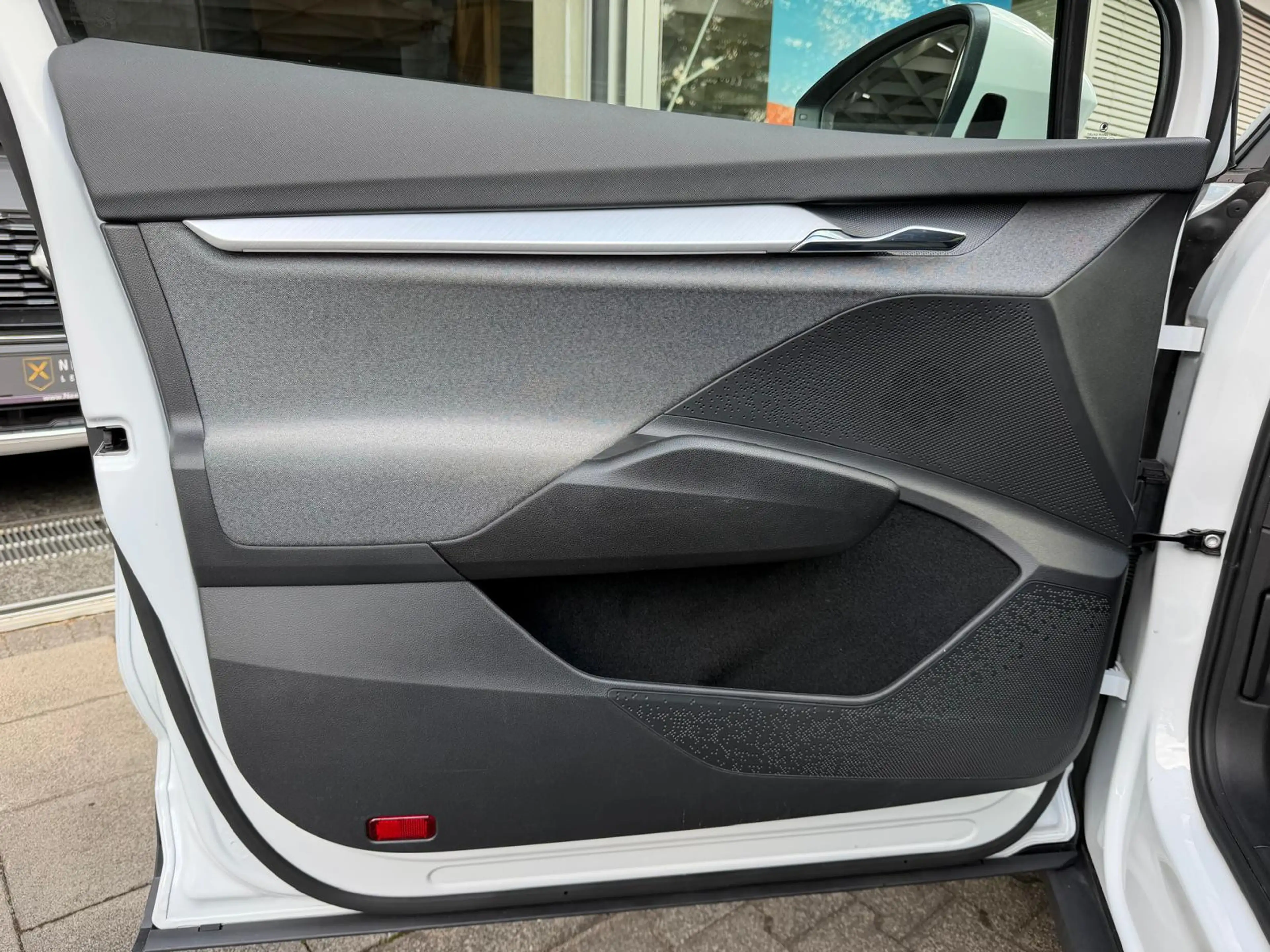 Skoda Enyaq 50 Loft >VIRTU+LED+NAVI+PDC+ACC+DAB+CARPL+ — photo 14