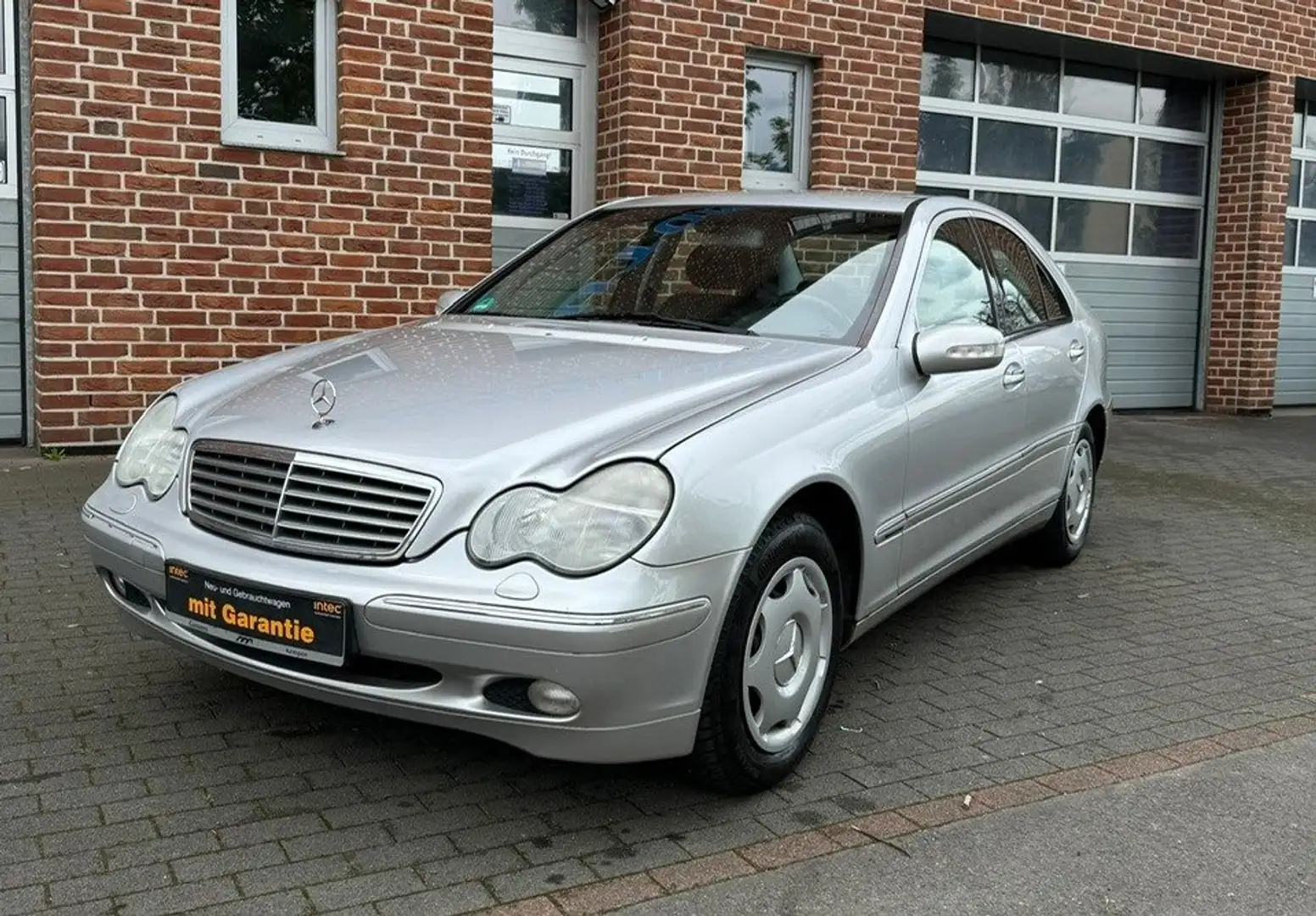 Mercedes-Benz C 180 Elegance*Xenon*PDC*GRA*2.Vorb.*HU/AU Neu*Gepflegt* Gümüş rengi - 1