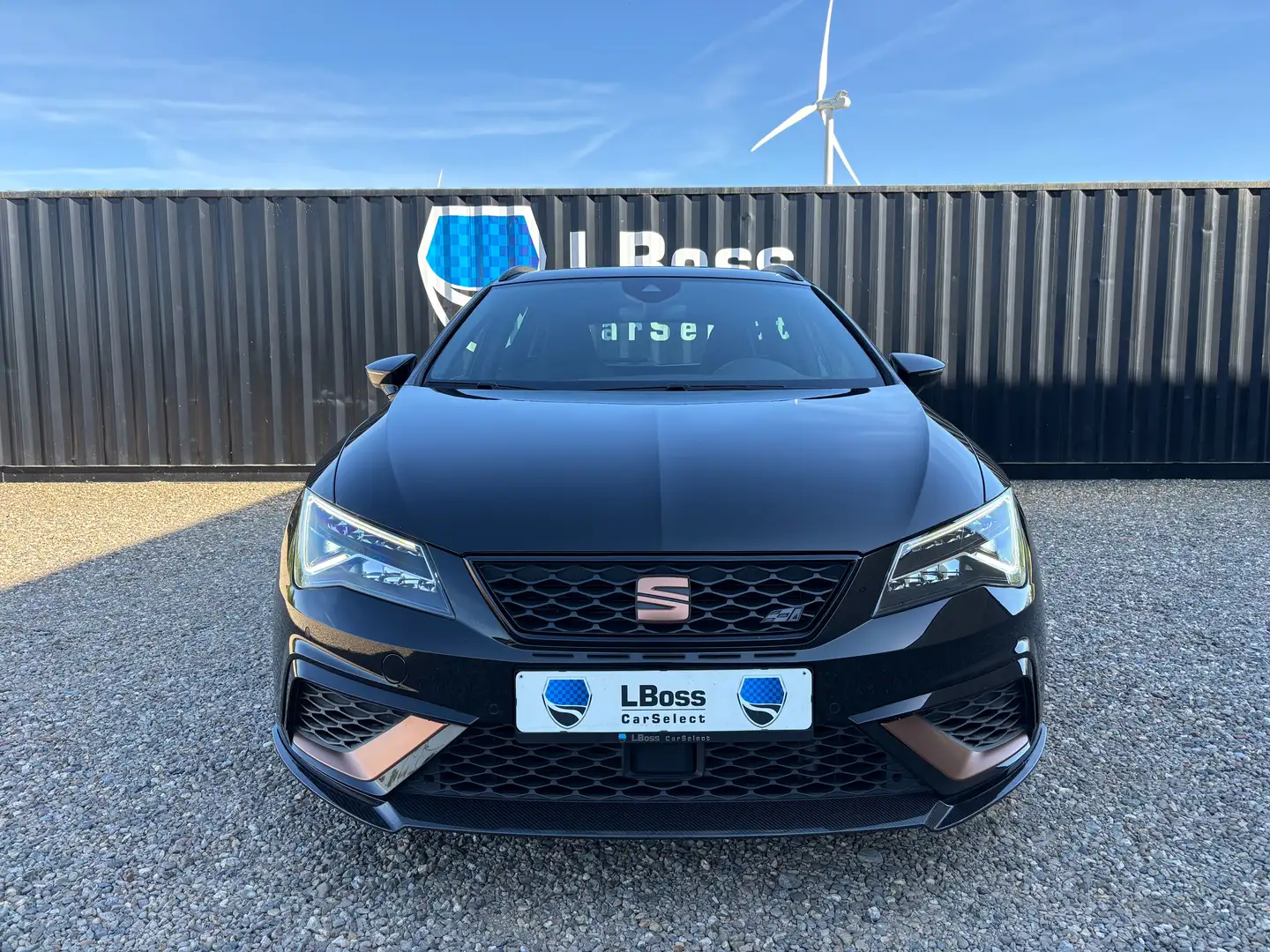 SEAT Leon Cupra R 4x4 /LICHTE VRACHT/ RESERVED Schwarz - 2