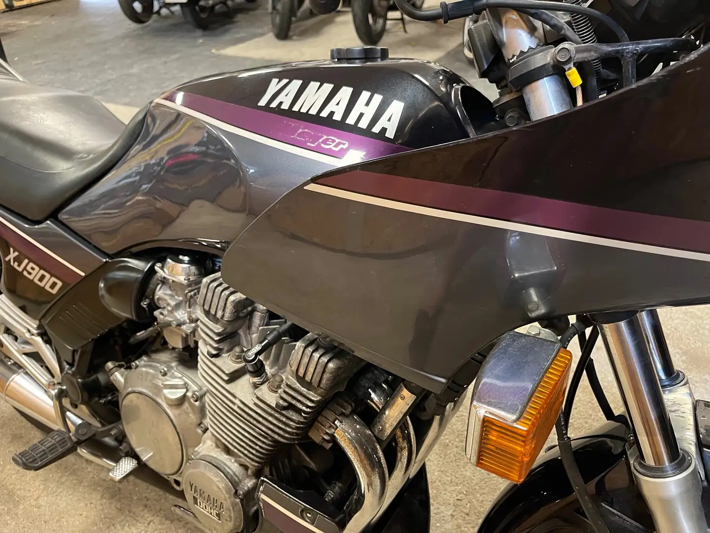 Yamaha XJ 900 - 2