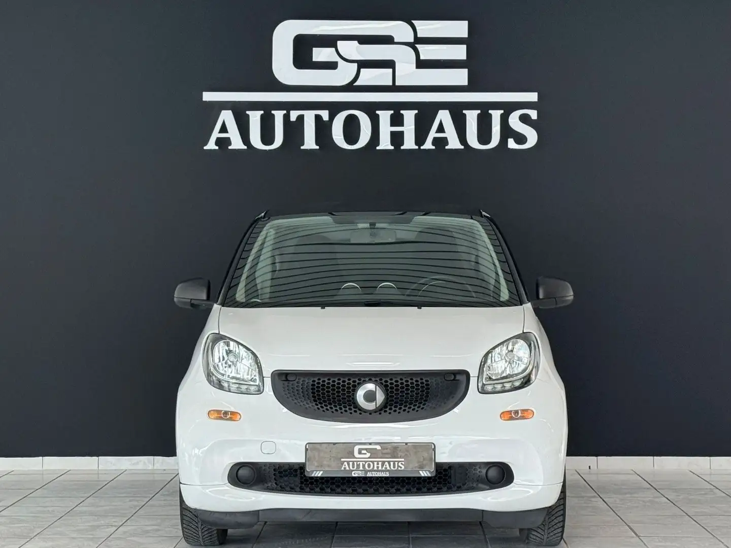 smart forTwo coupe Basis*Navi*Kamera*Klima Schwarz - 2