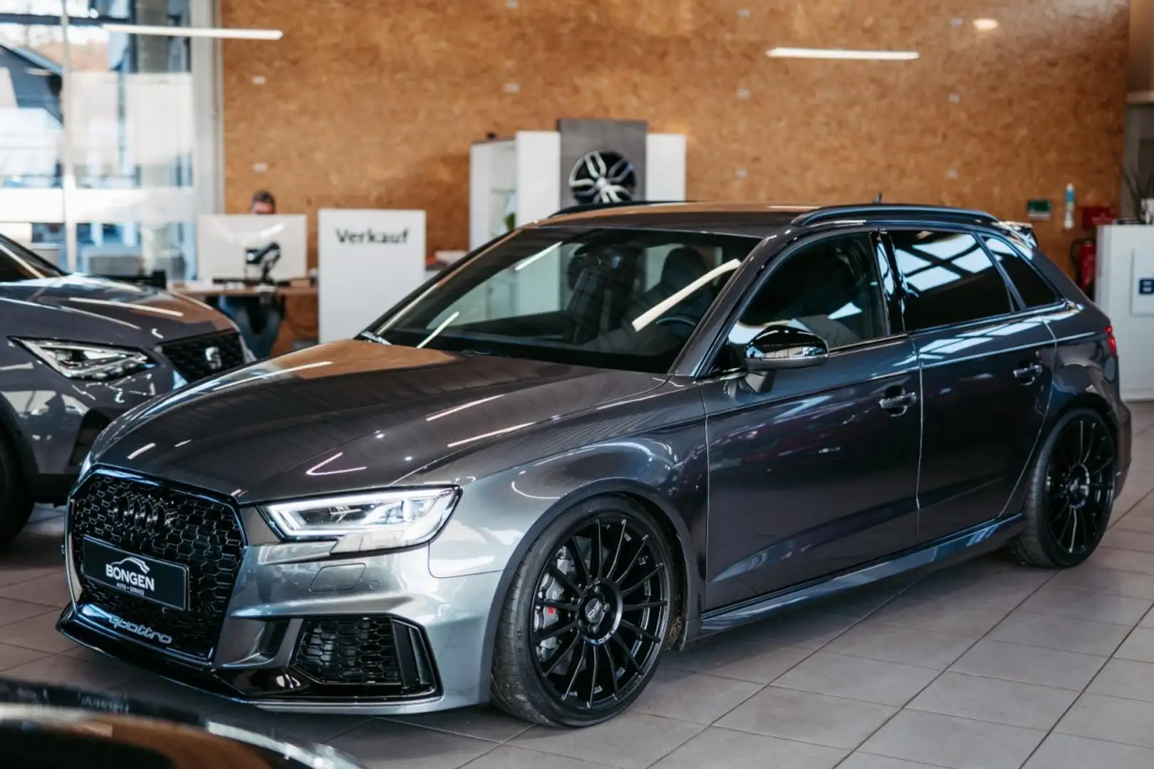 Audi RS3 Sportb. 2.5 TFSI quattro HGP Umbau 650PS Klima Grau - 2