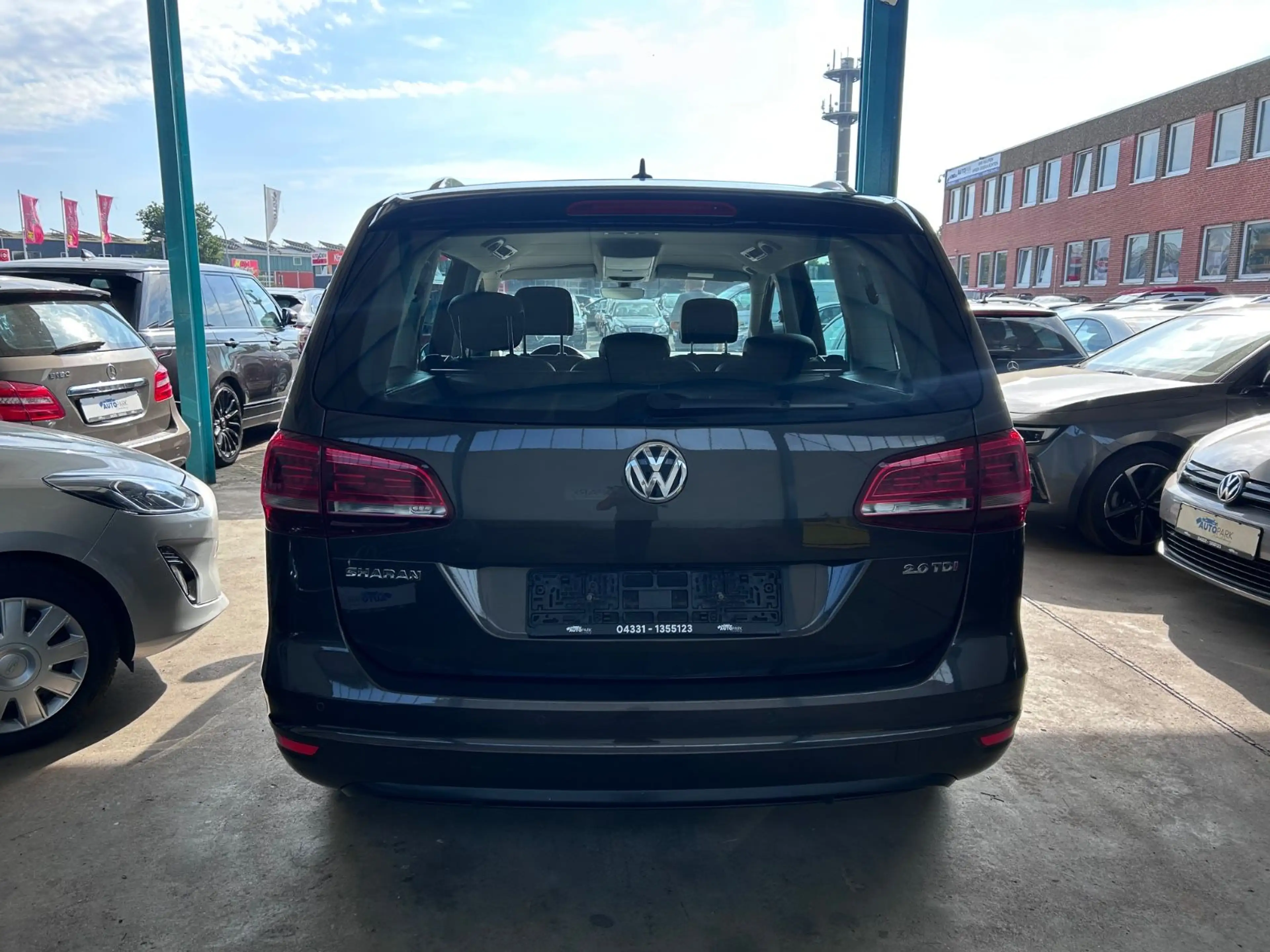Volkswagen Sharan Highline BMT/Start-Stopp *Automatik* — photo 5