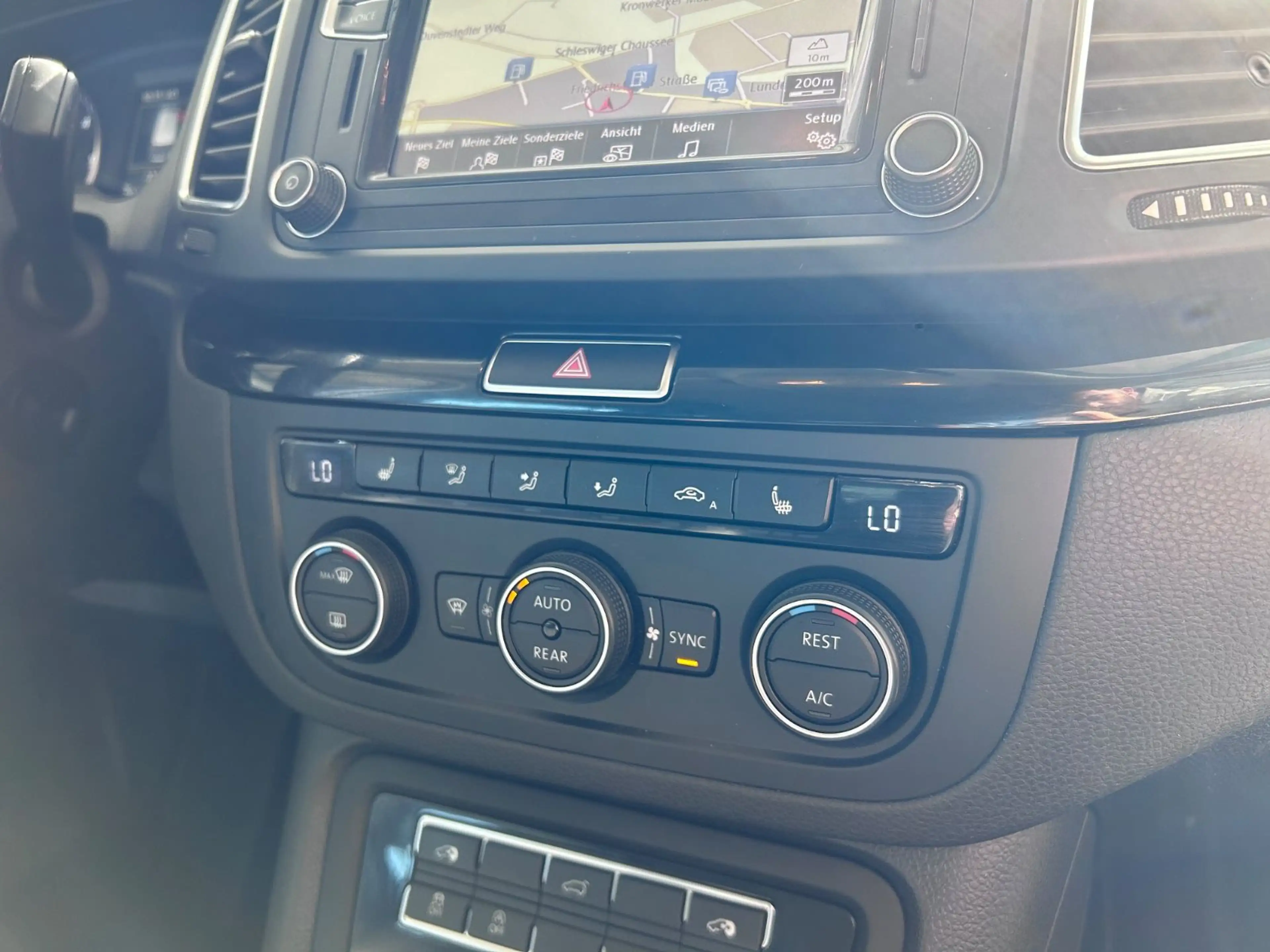 Volkswagen Sharan Highline BMT/Start-Stopp *Automatik* — photo 13