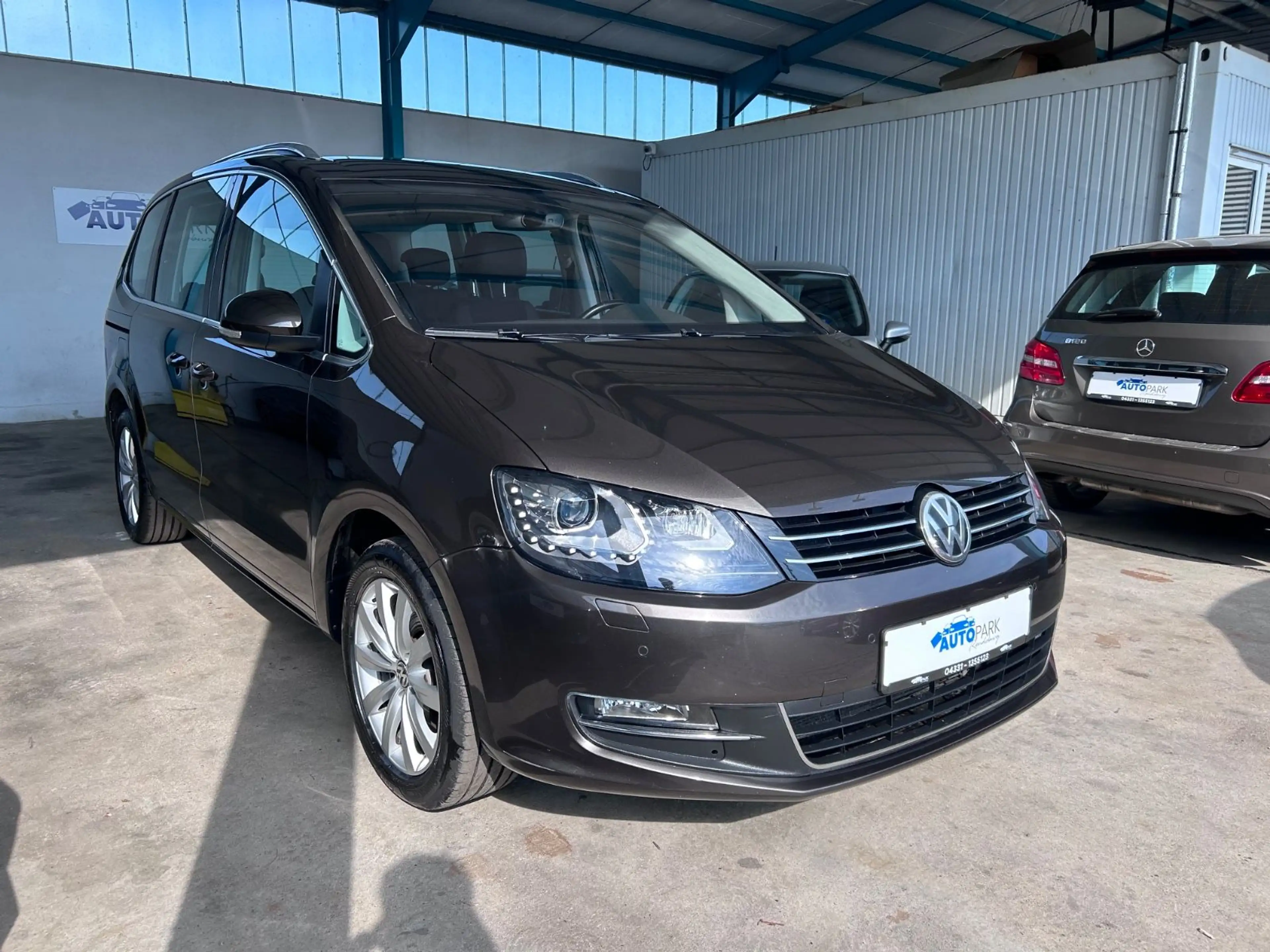 Volkswagen Sharan Highline BMT/Start-Stopp *Automatik* — photo 3