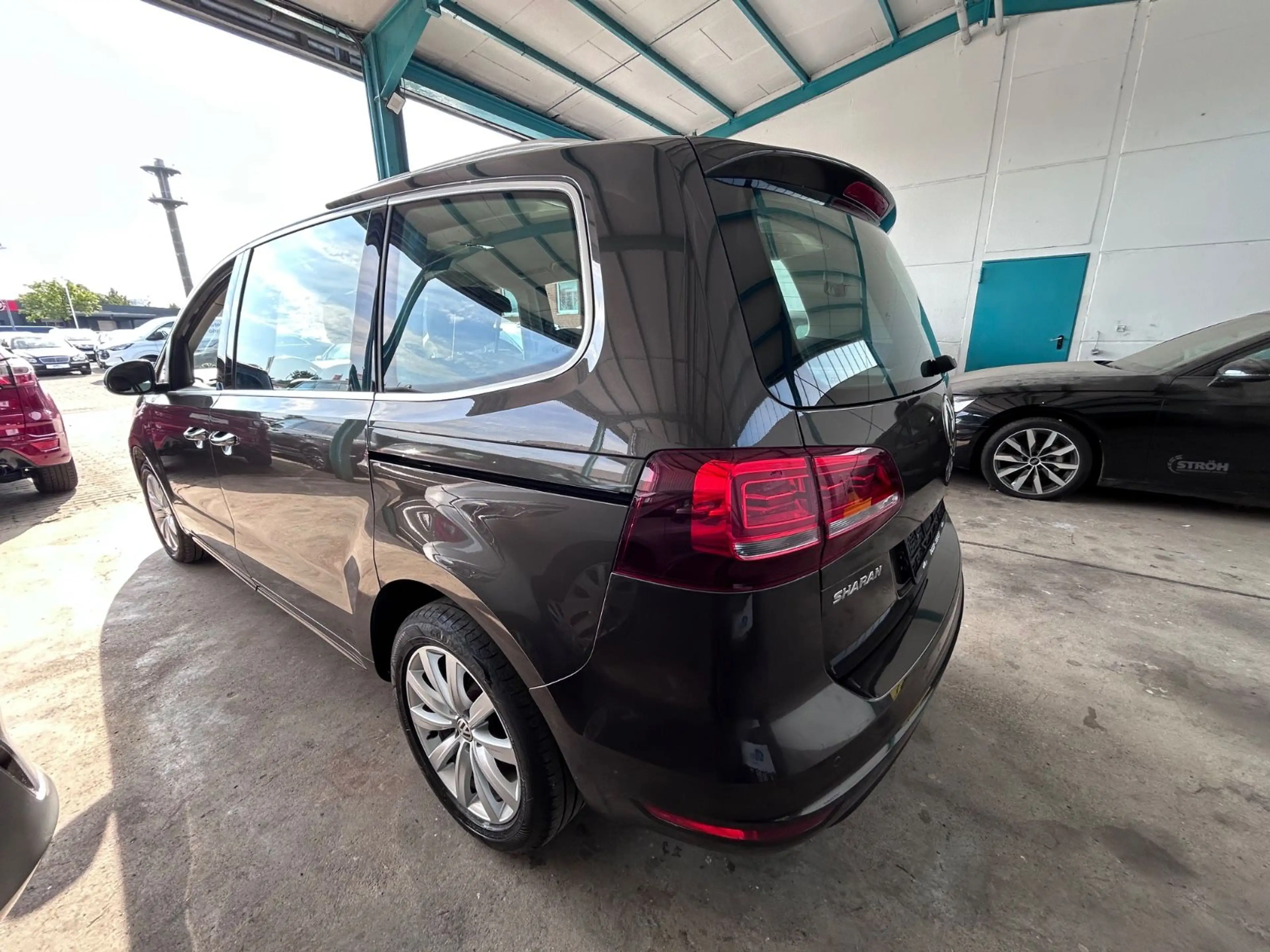 Volkswagen Sharan Highline BMT/Start-Stopp *Automatik* — photo 4