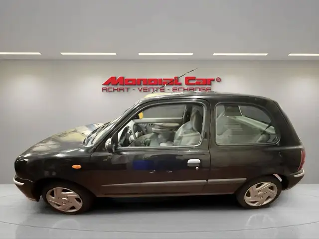 Nissan Micra view 3