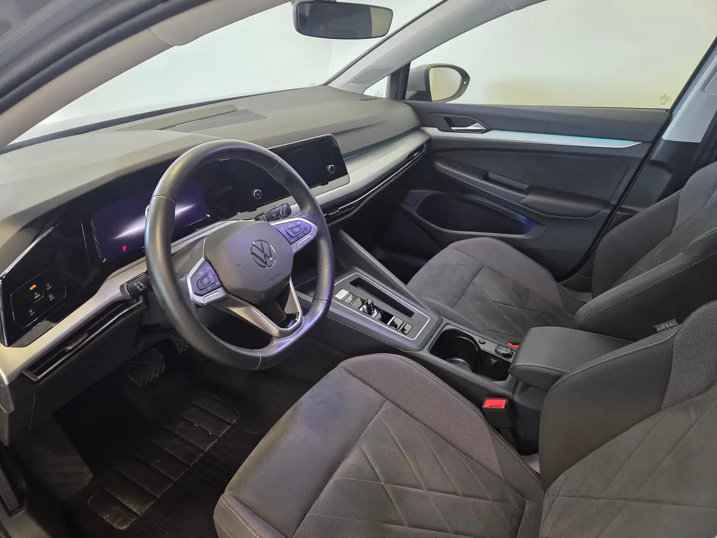 Volkswagen Golf Life mHeV TSI DSG Grau - 2