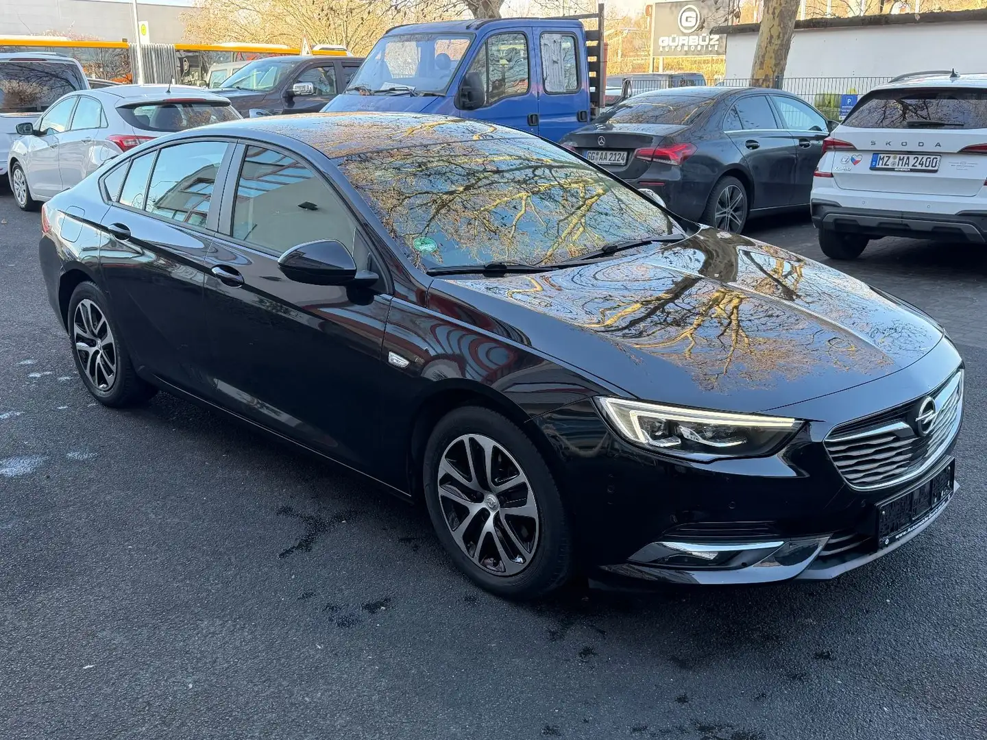 Opel Insignia B Grand Sport Business Edition Schwarz - 1