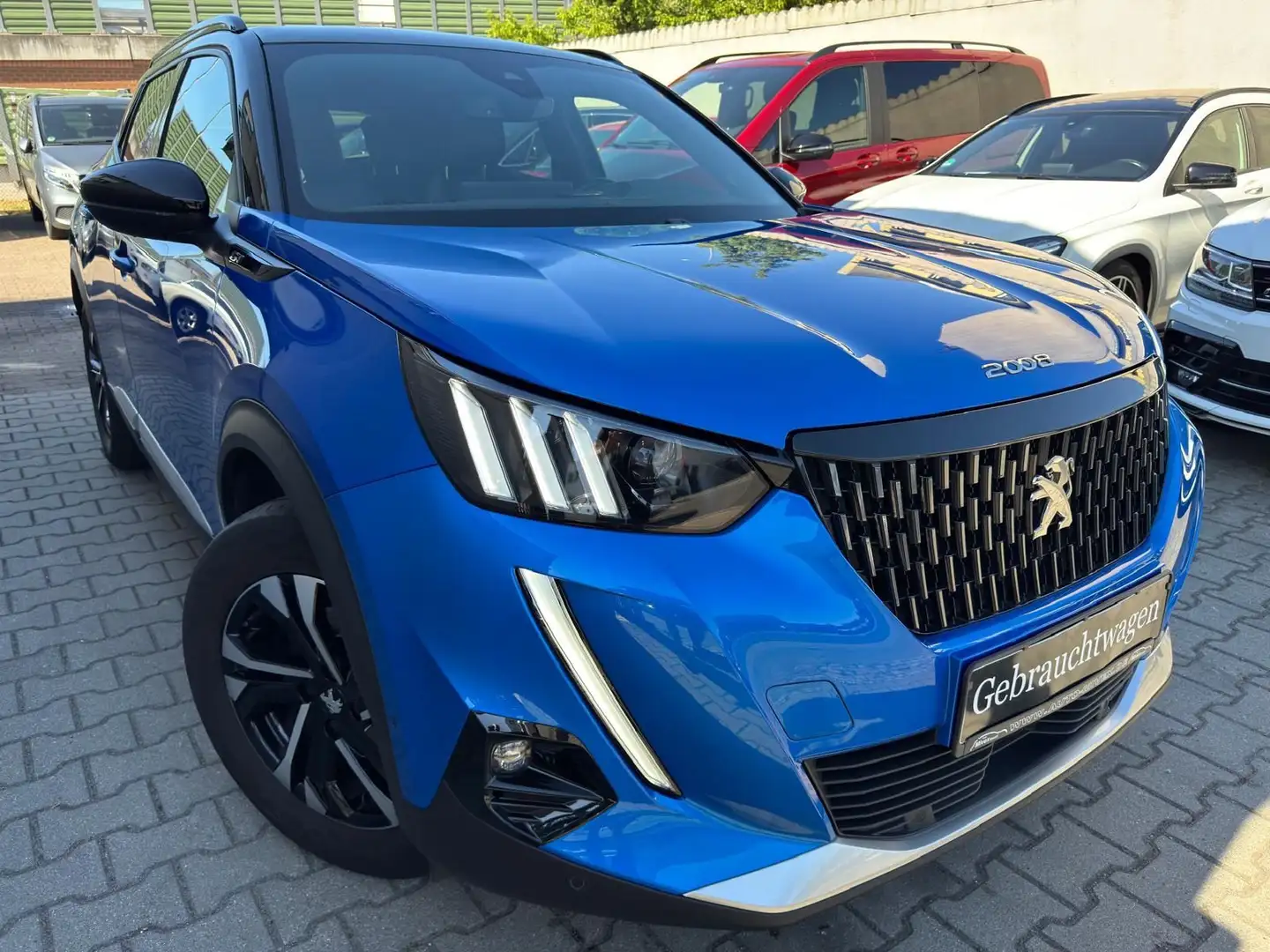 Peugeot 2008 GT 1.5 BlueHDI LED ACC GARANTIE Blau - 2