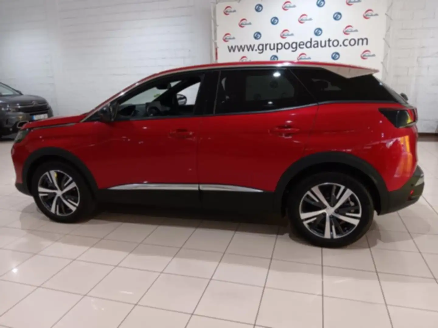 Peugeot 3008 1.2 PURETECH 96KW S&S ALLURE PACK 5P Rojo - 2
