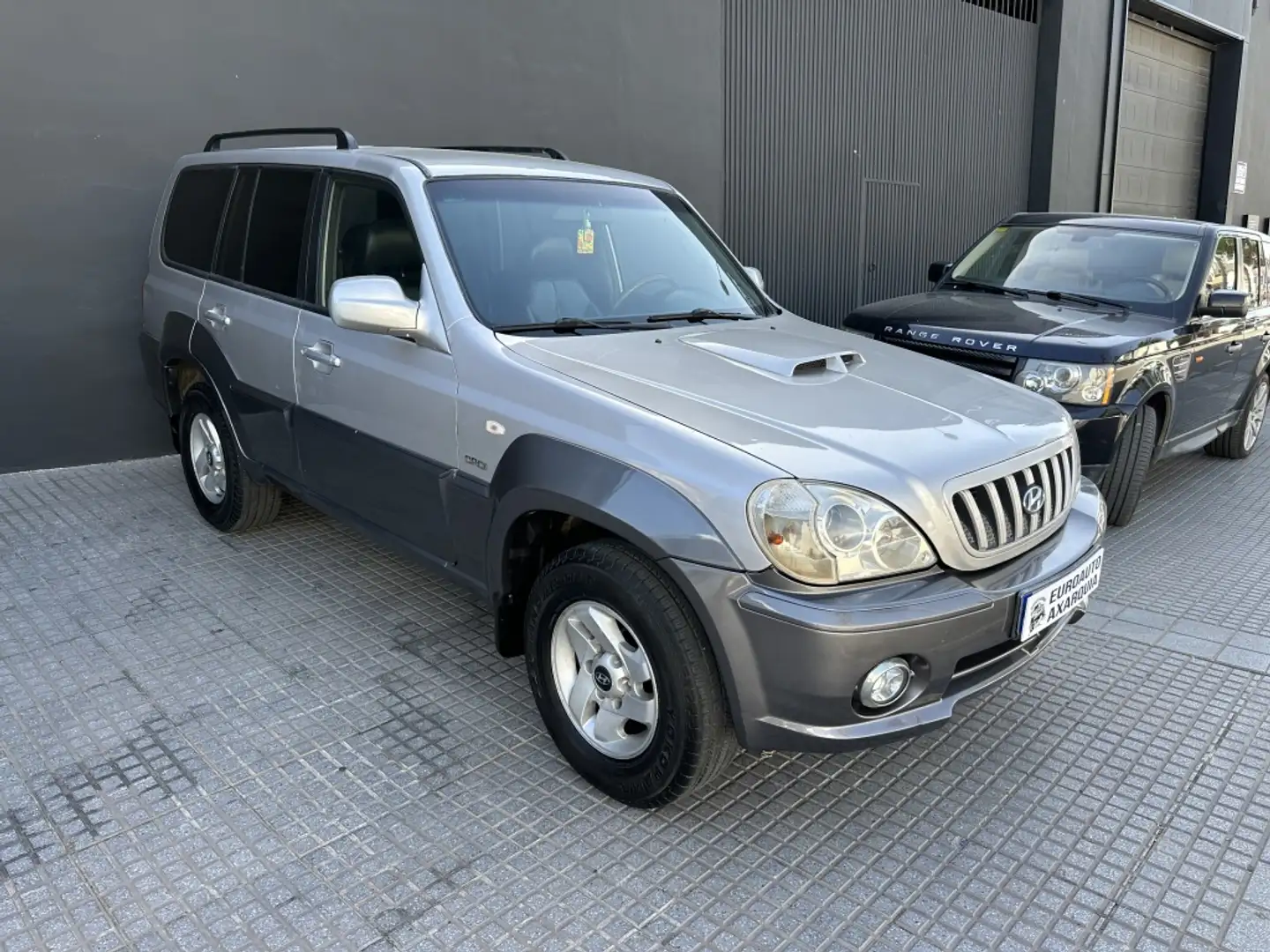 Hyundai Terracan 2.9CRDI Full Gris - 1