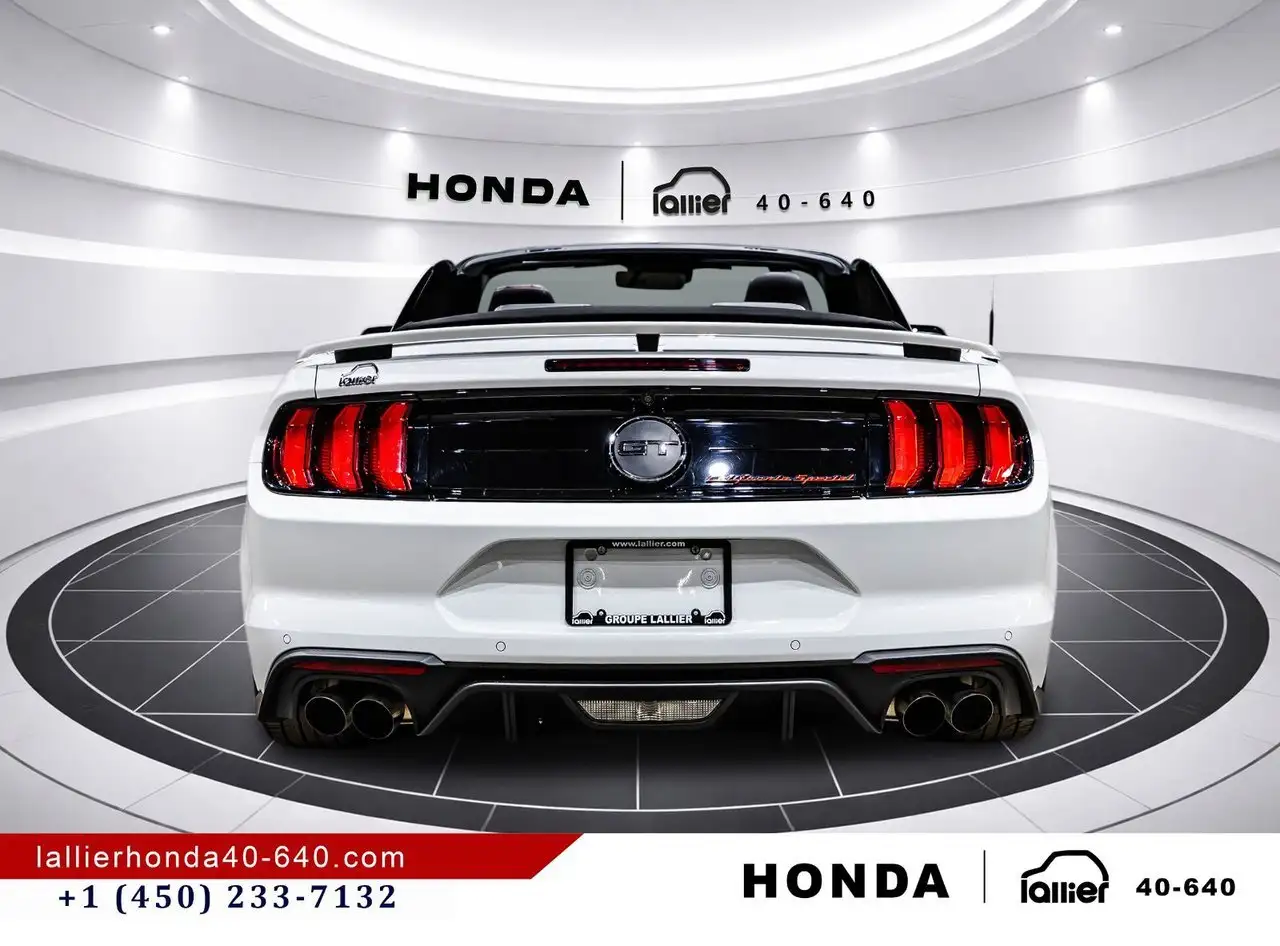 Ford Mustang снимка Ford Mustang