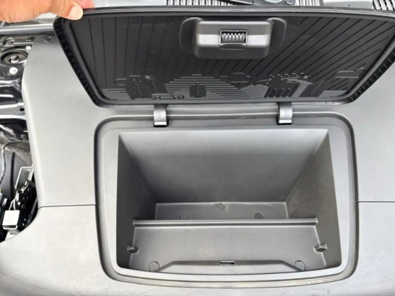 Volvo EX30 Ultra Ext. Range 20''LM Pano HarmanKardon 360 Kame, миниатюра 21