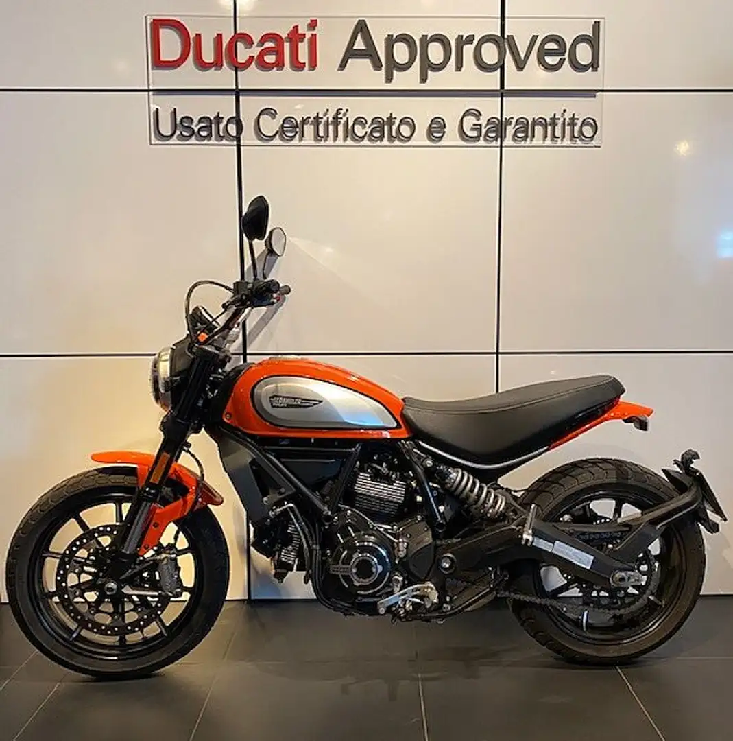 Ducati Scrambler 800 ICON ATOMIC TANGERINE Portocaliu - 1