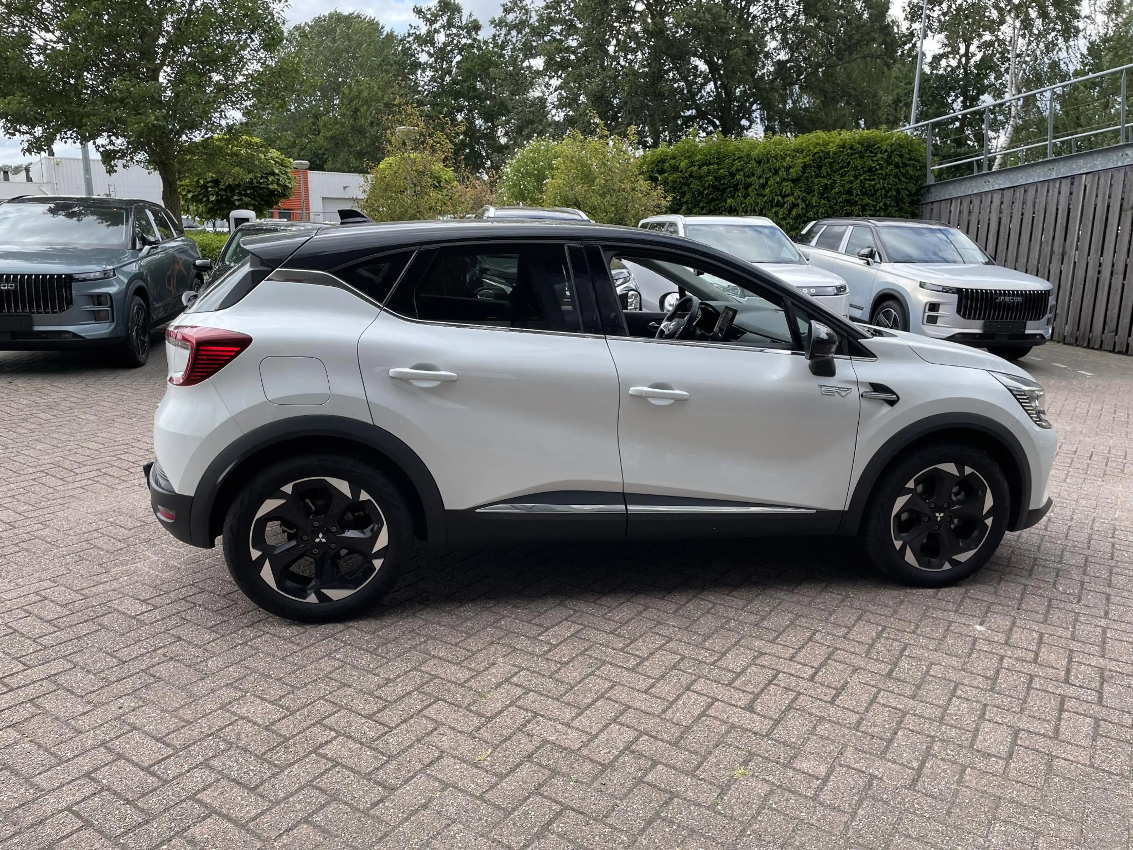 Mitsubishi ASX 1.6 HEV AT Instyle | Trekhaak | Schuifkanteldak | — photo 8