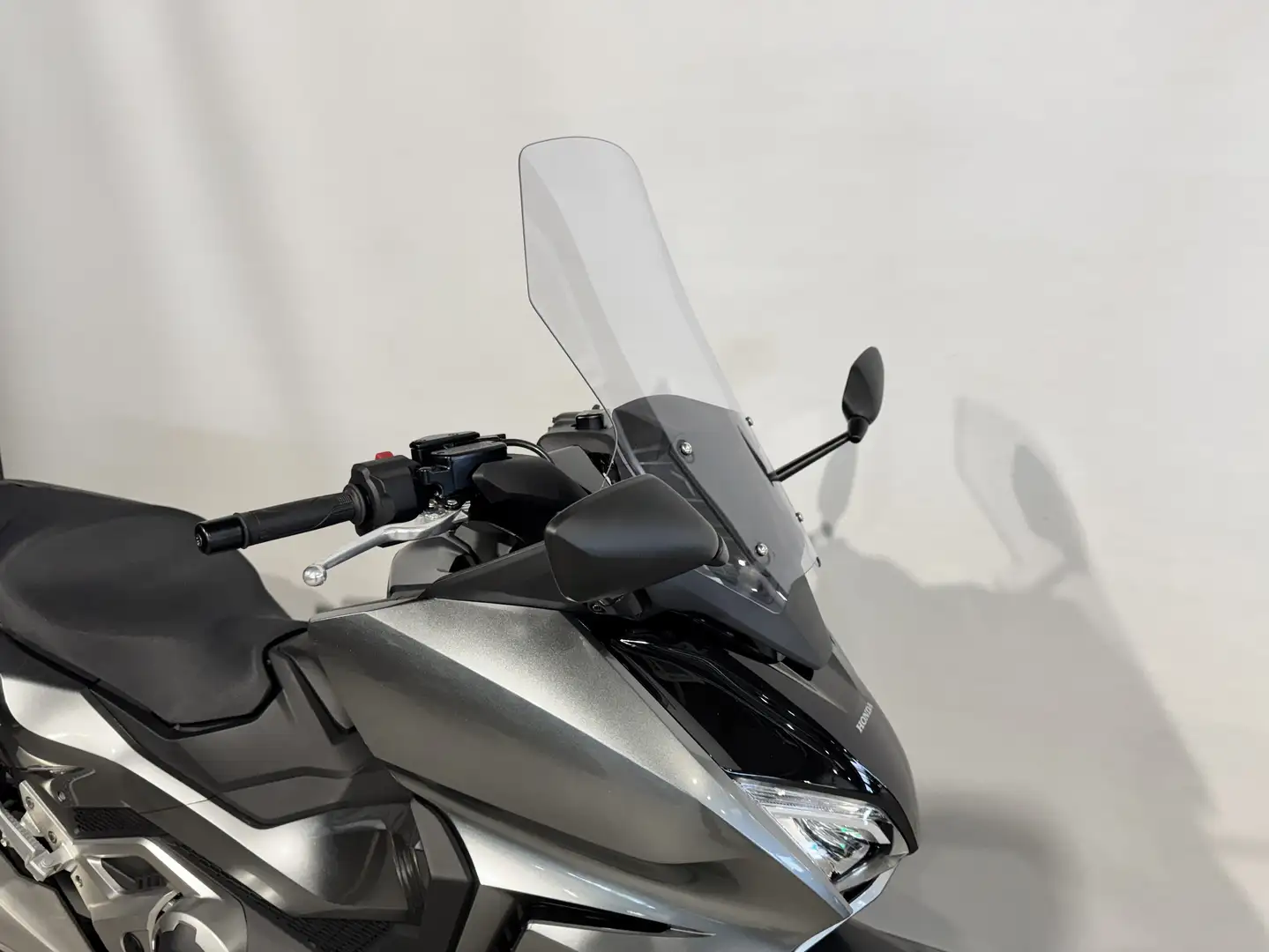 Honda Forza 750 Szary - 2
