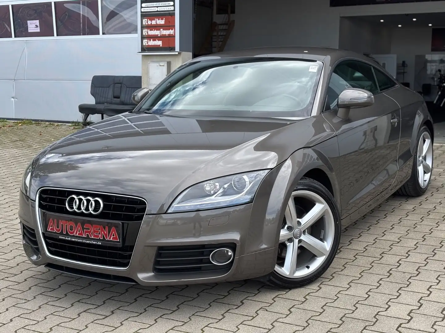 Audi TT Coupe/Roadster 1.8 TFSI Coupe|Bi-Xenon|1.HAND Gris - 2