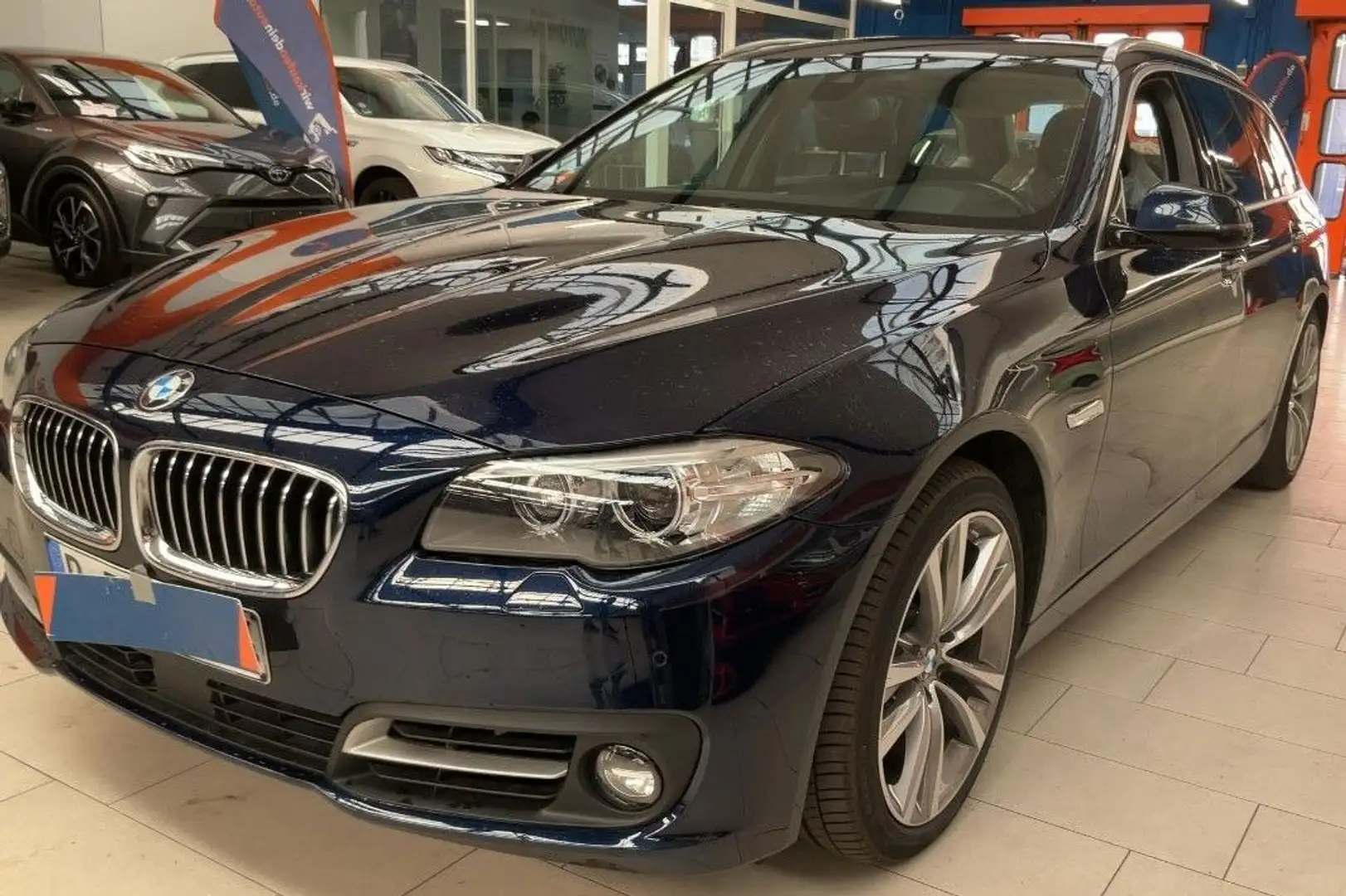 BMW 535 i T  *SPORT*NAVI-AUTOMA-LEDER-AHK-BI XENON-NR Niebieski - 1
