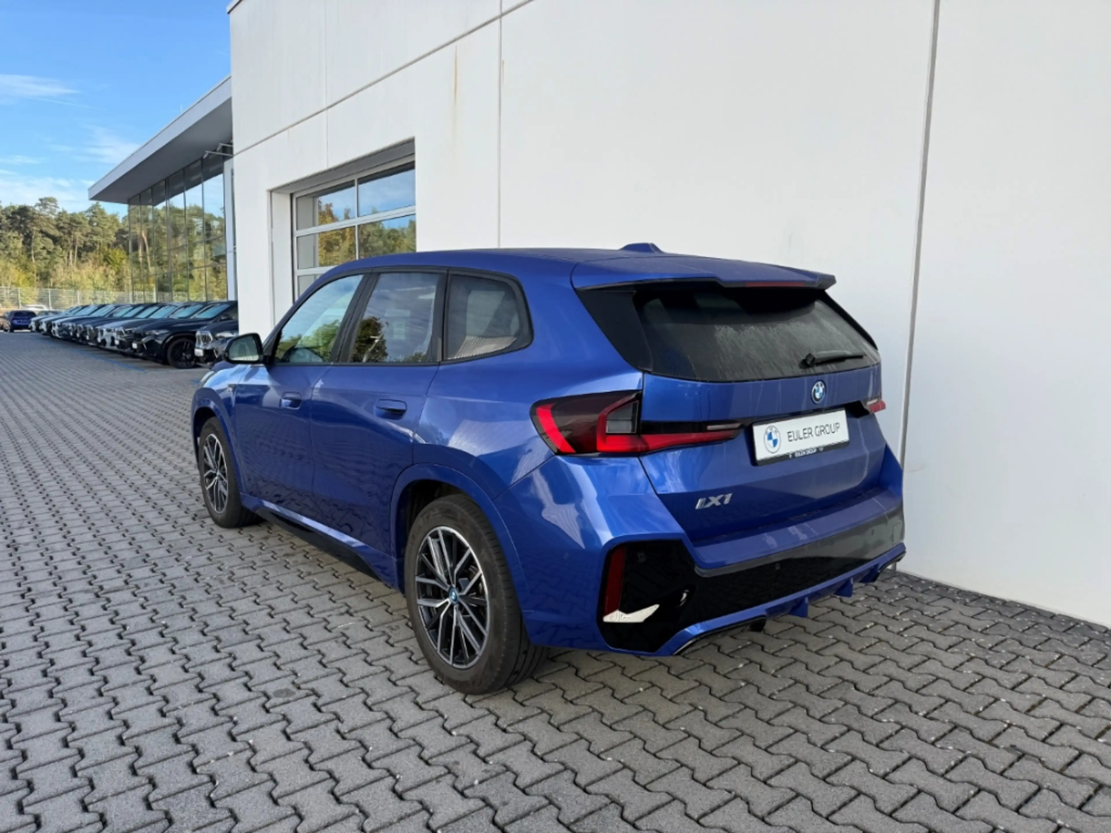 BMW iX1 xDrive 30 M-Sport Sportpaket AD El. Panodach Panor — photo 4