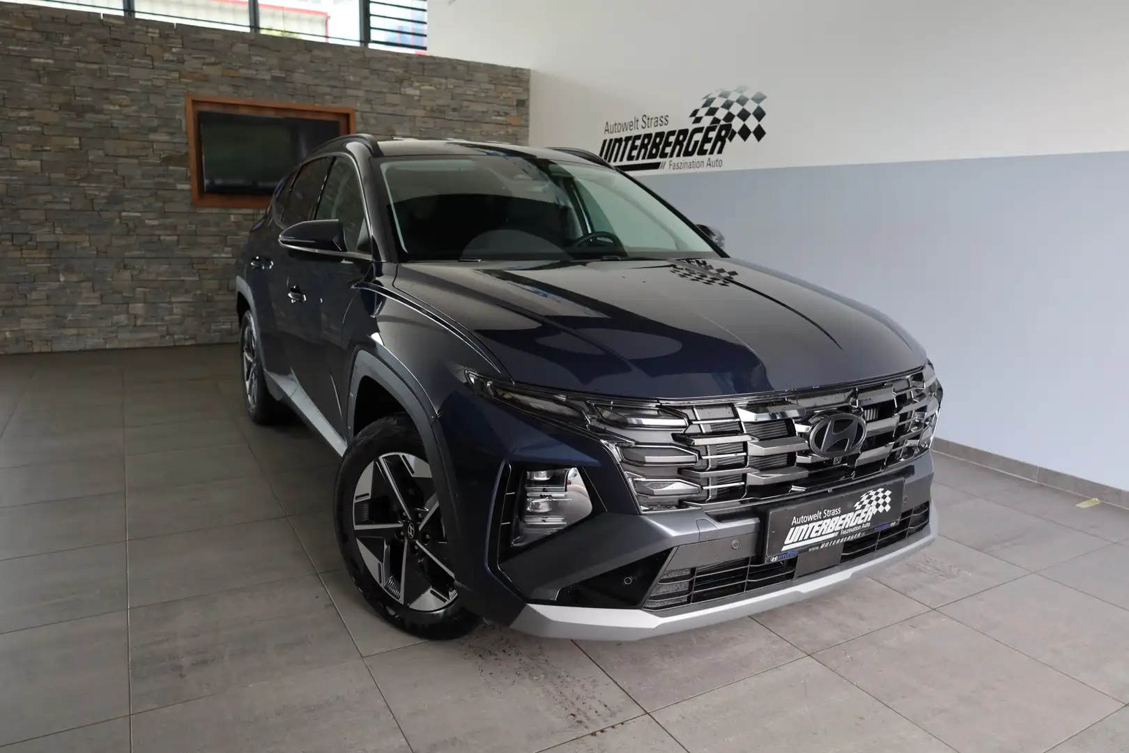 Hyundai TUCSON NX4 GO Plus 1,6 T-GDi PHEV 2WD AT Blu/Azzurro - 2