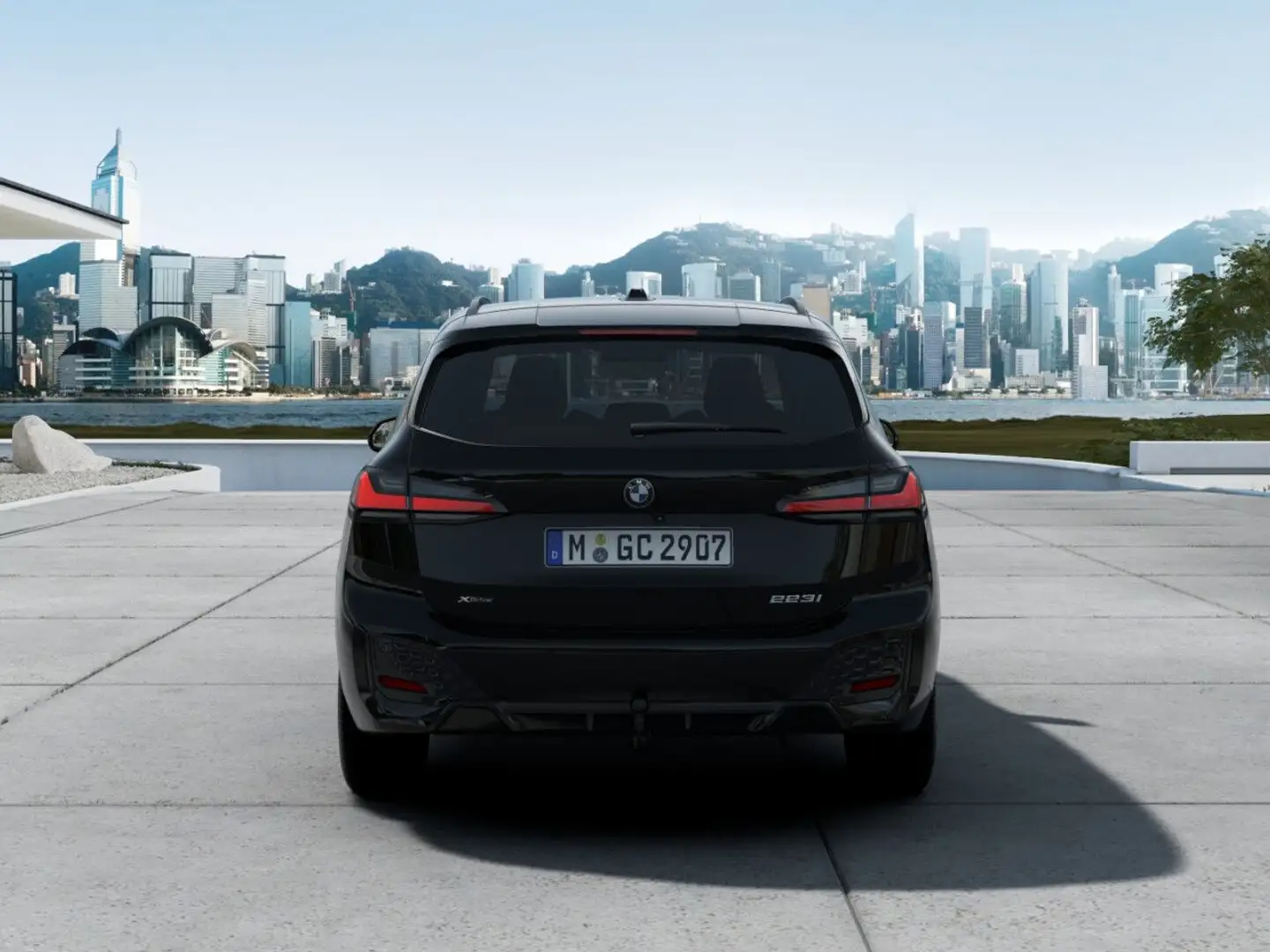 BMW 223 i xDrive Active Tourer Sportpaket Bluetooth LED Schwarz - 2