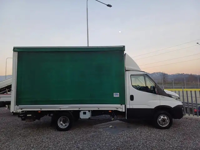 Iveco Daily 35C14 CON SPONDA IDRAULICA