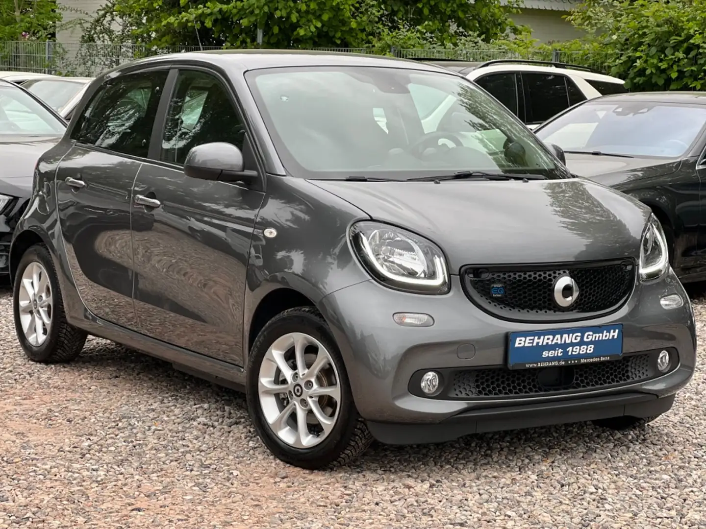 smart forFour *electric drive / EQ*KAMERA*PASSION* Gris - 1